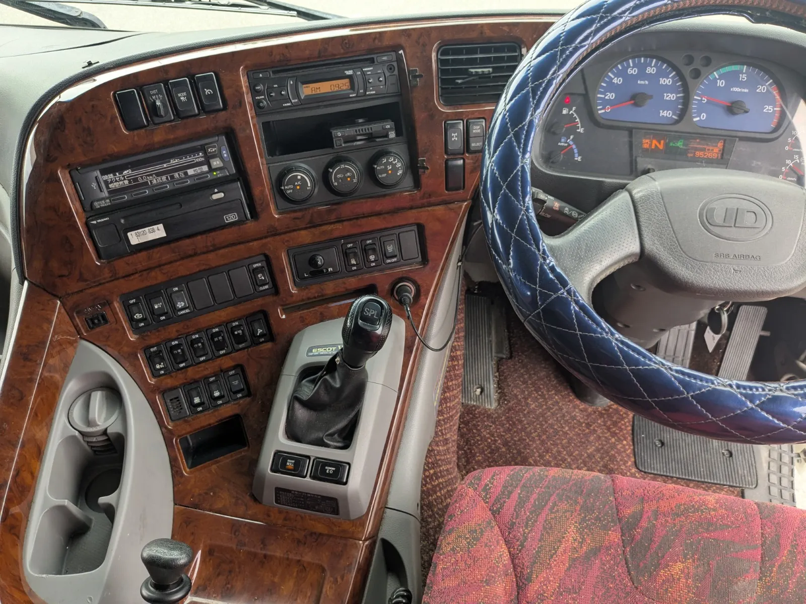 vehicle_image_20260619141456ZLtf1Kw2pV.webp