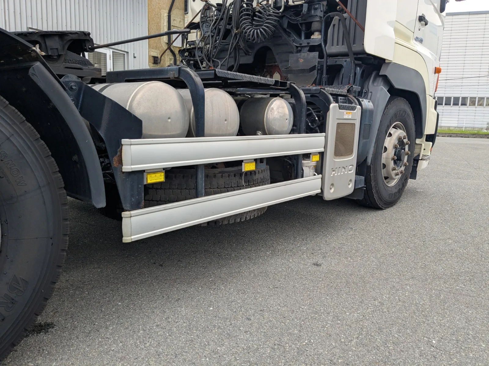 vehicle_image_20260706101215kQrbDZJU3q.webp