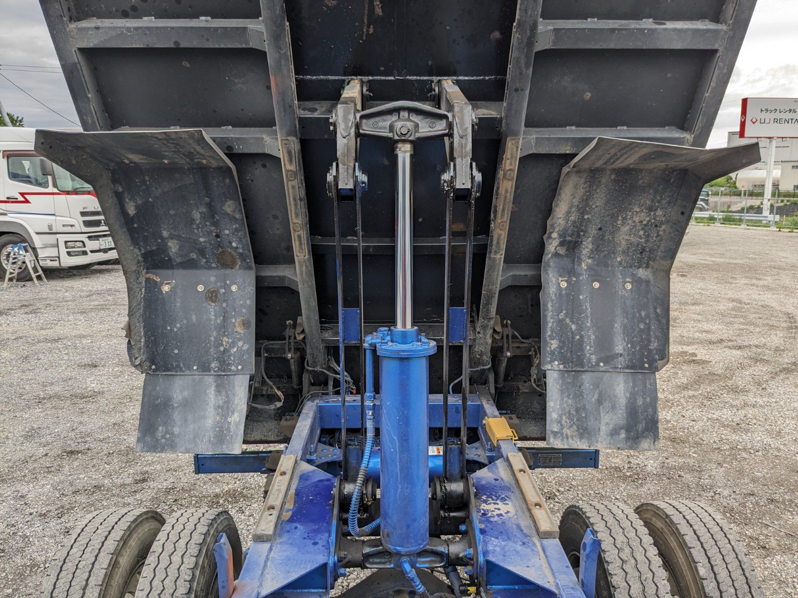 vehicle_image_20260612112704uAFJ0E3Cmh.jpg