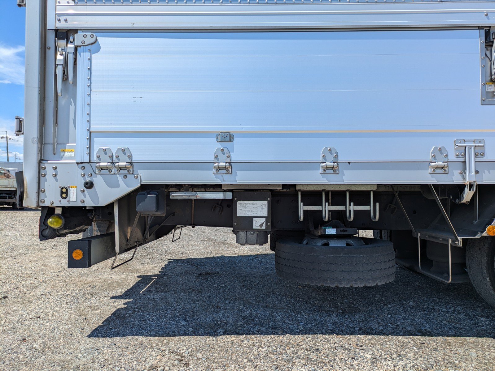 vehicle_image_20260612105644dVe94ZFlCX.jpg