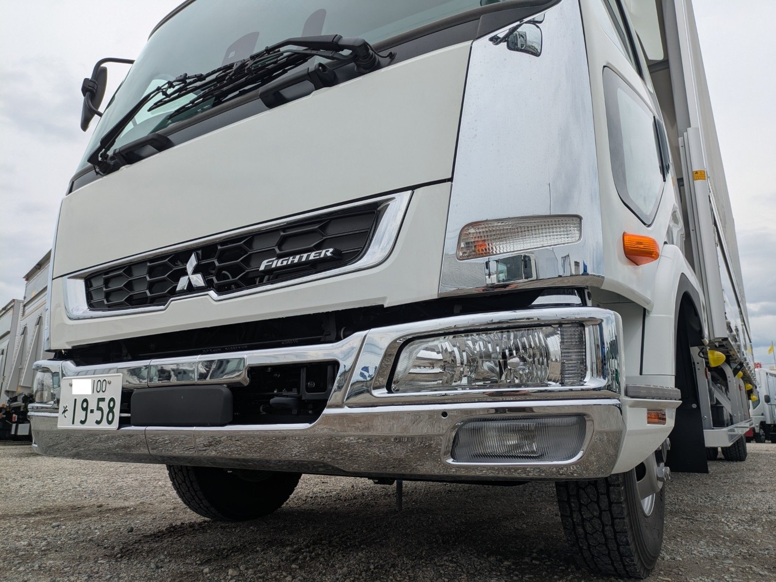vehicle_image_20260606130750M42wWYlg6P.jpg