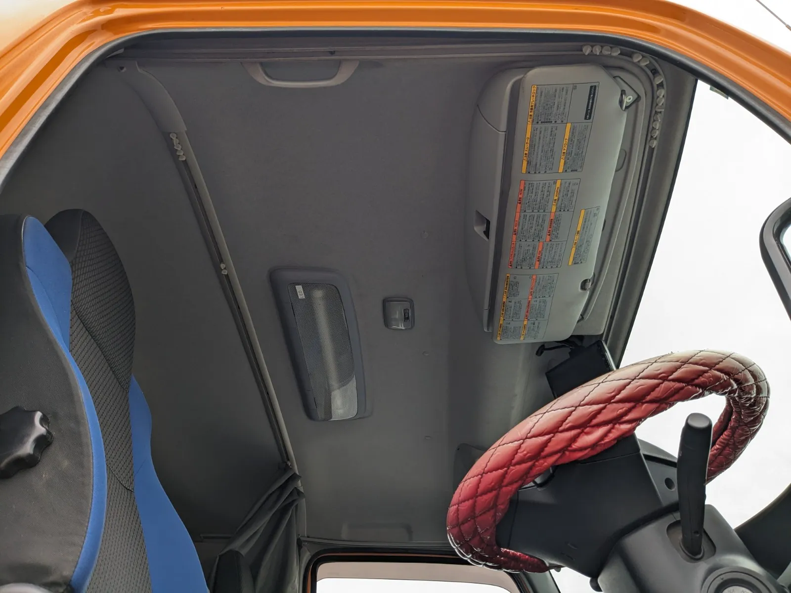 vehicle_image_20260629112447F9rpVqBX6P.webp