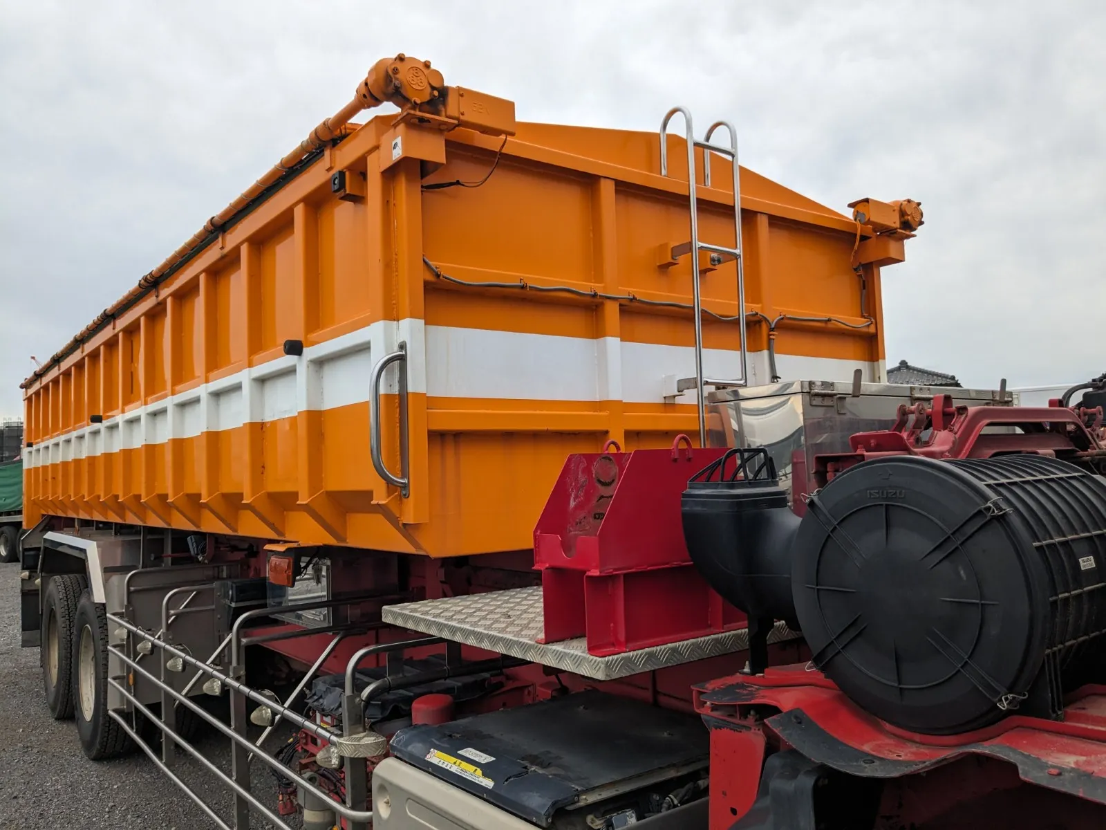 vehicle_image_20260629112450oehaWUr1eX.webp