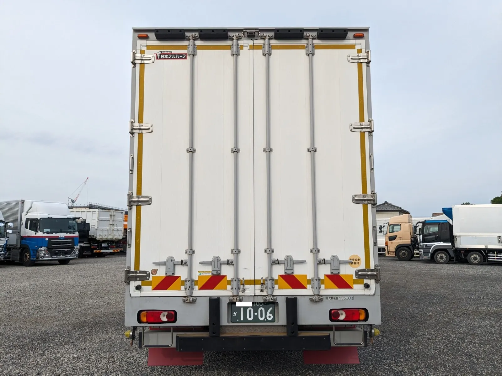 vehicle_image_20260702090941a7KuEw2grH.webp