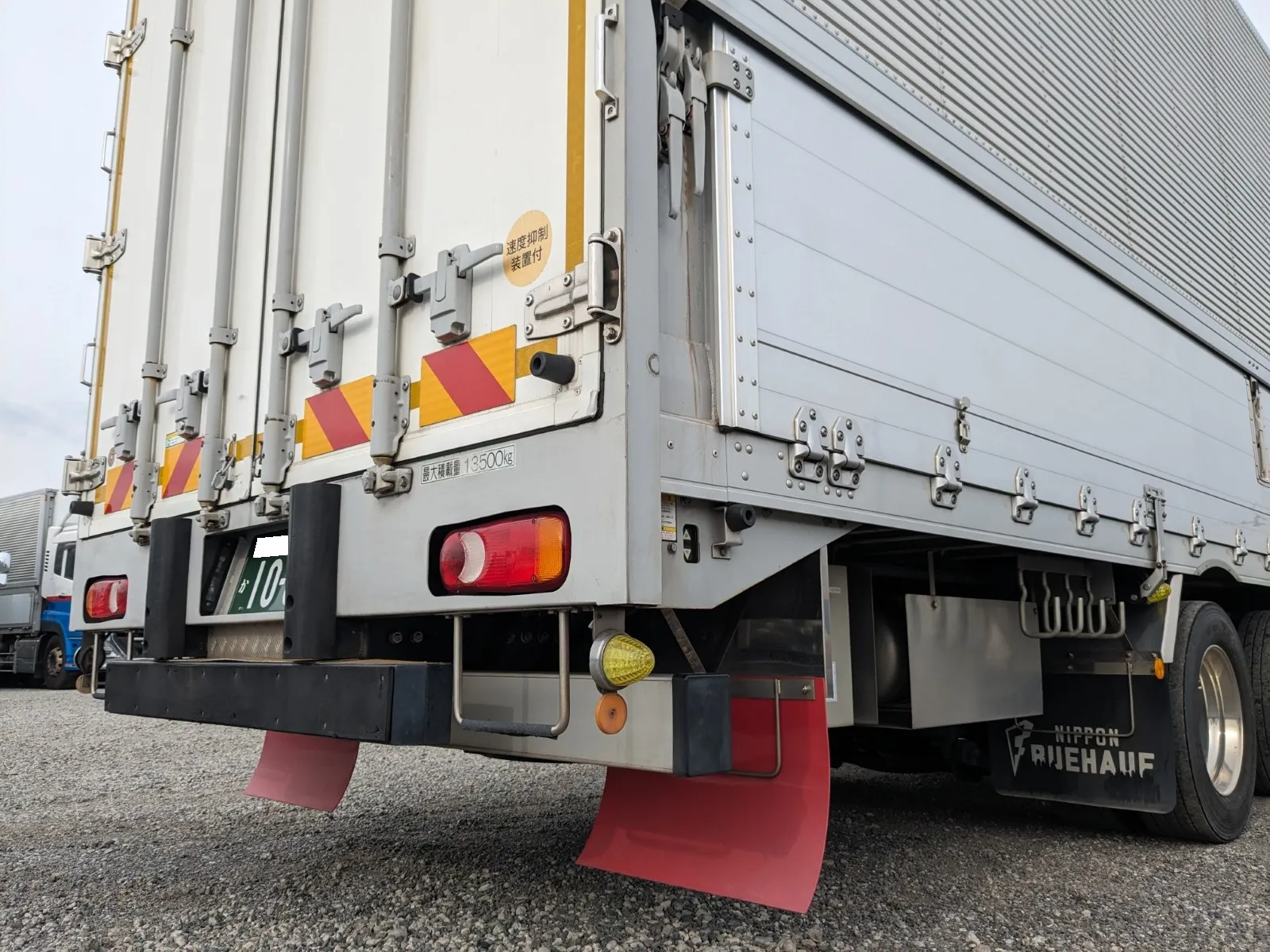 vehicle_image_202607020909421uE82sOrZM.webp