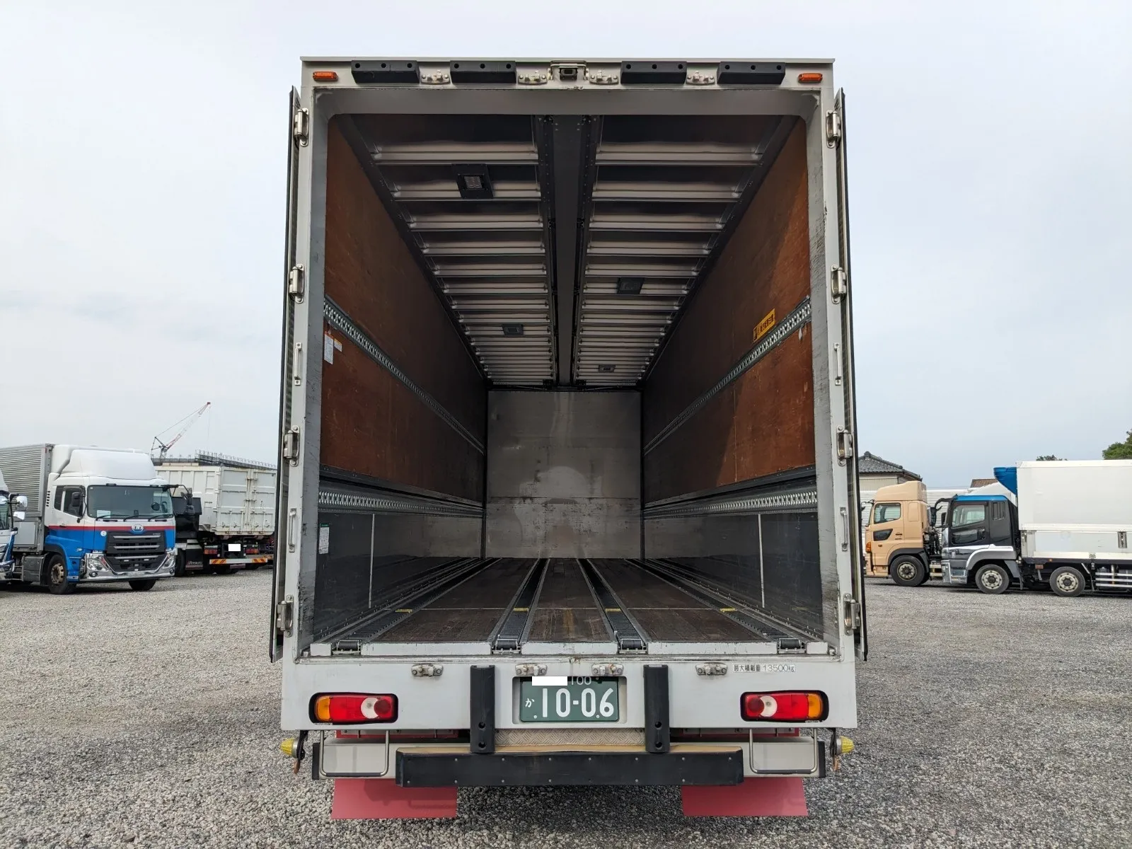 vehicle_image_20260702090942MmklxPi5MV.webp