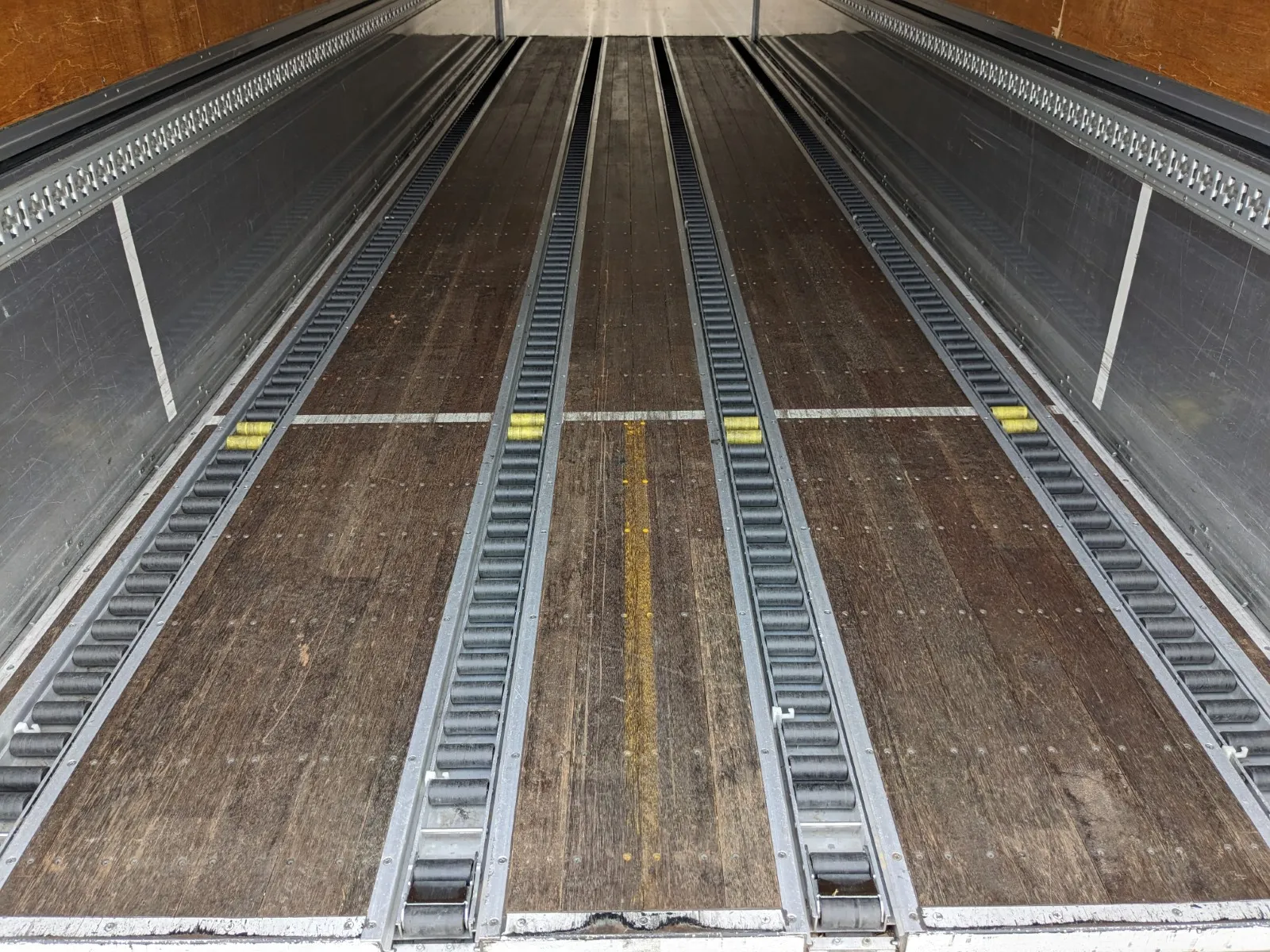 vehicle_image_202607020909444zlGkBkabI.webp
