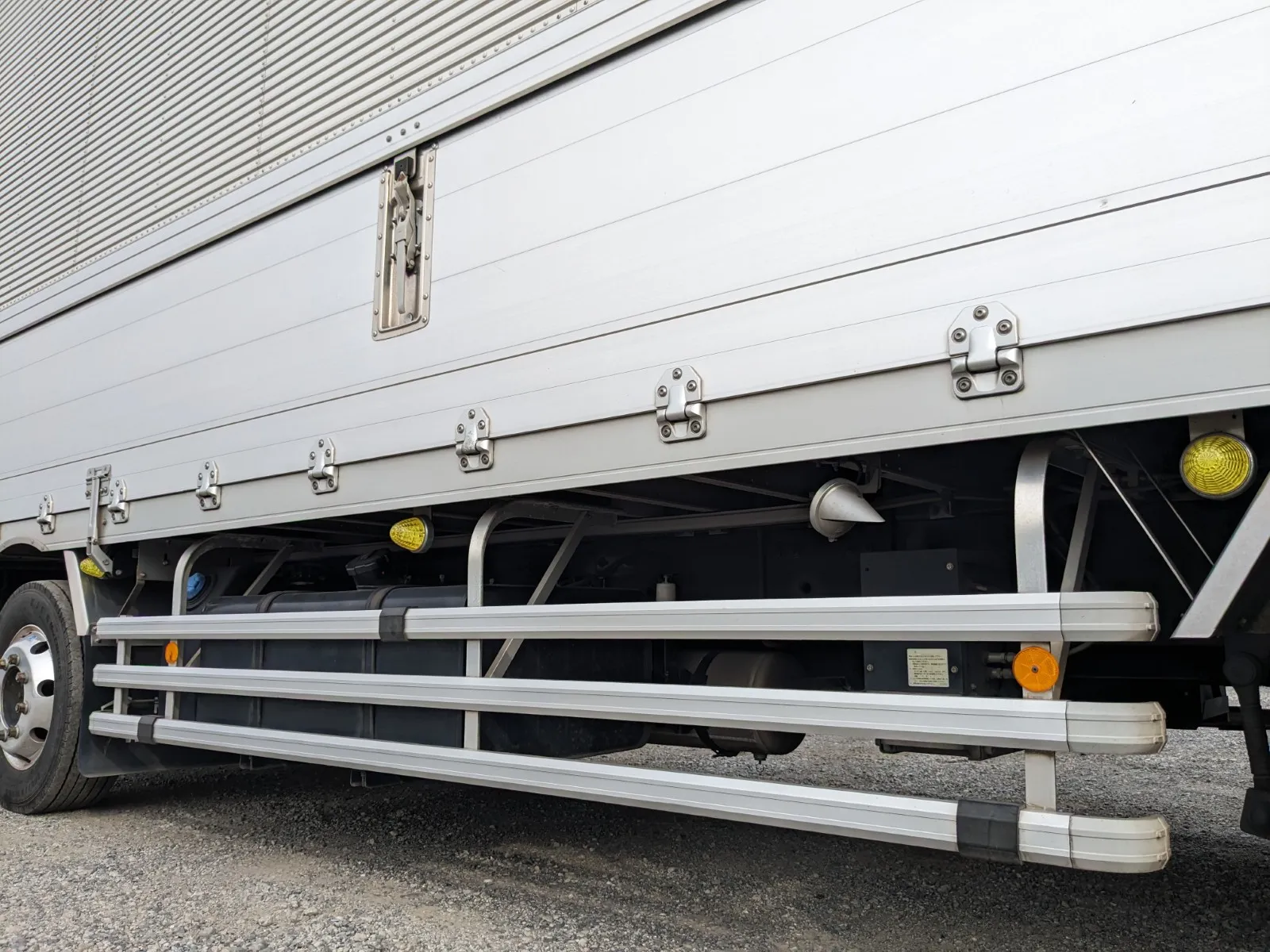 vehicle_image_20260702090949ESNlosAcOn.webp