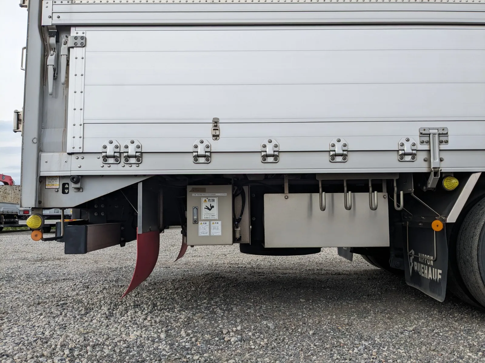 vehicle_image_20260702090950ccYyGpaBMj.webp