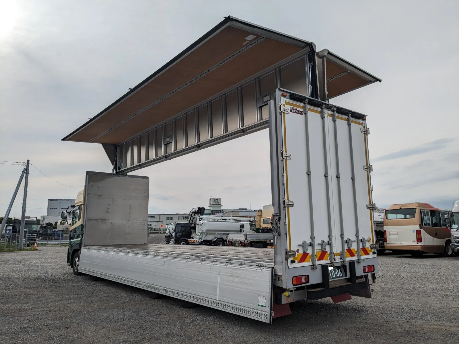 vehicle_image_20260702090953jVMUNLsbfn.webp
