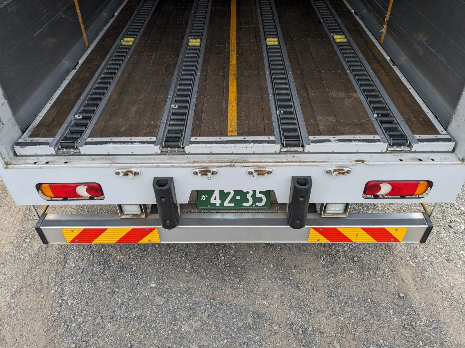 vehicle_image_20260629110652nn9YB6Dzx7.webp