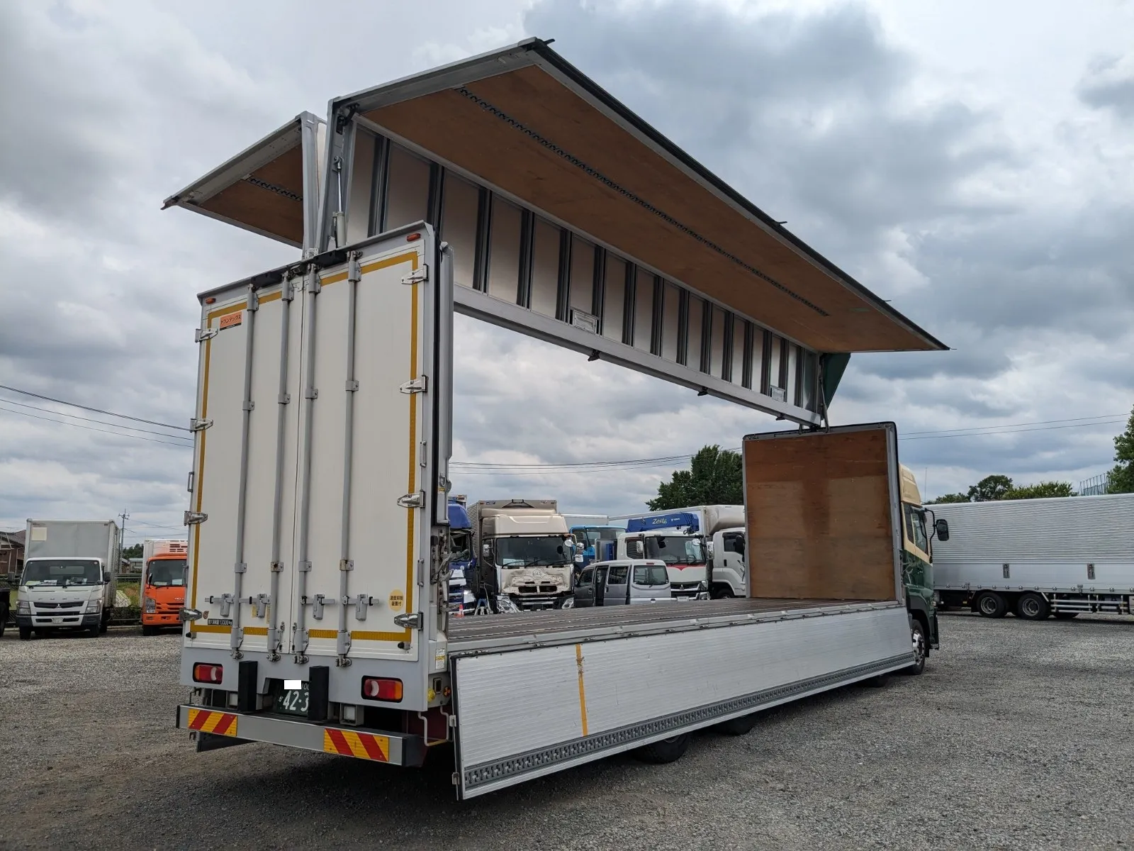 vehicle_image_20260629110703sgpiQ0dm40.webp