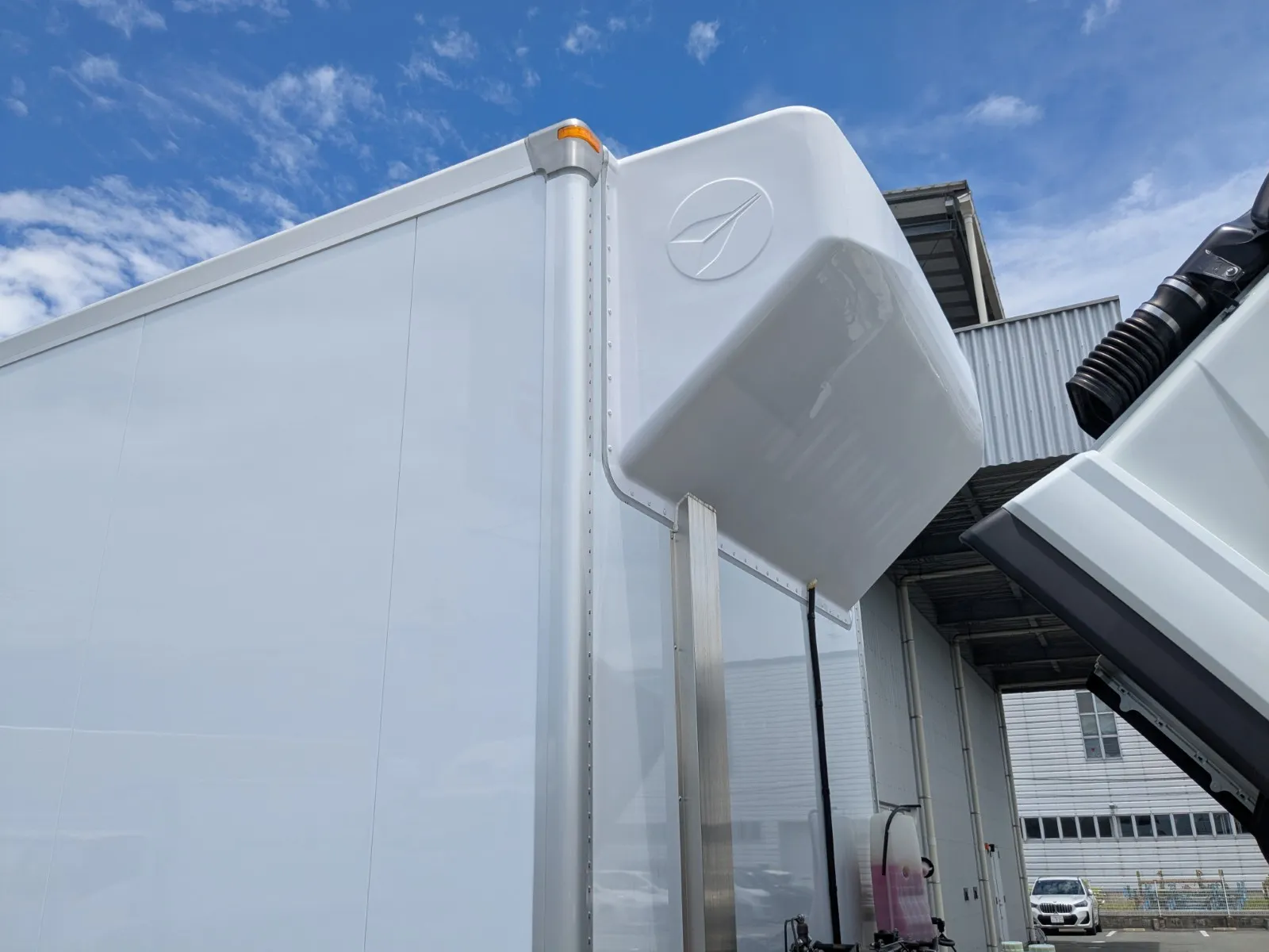 vehicle_image_20260619095815Uh2yirs3Rm.webp