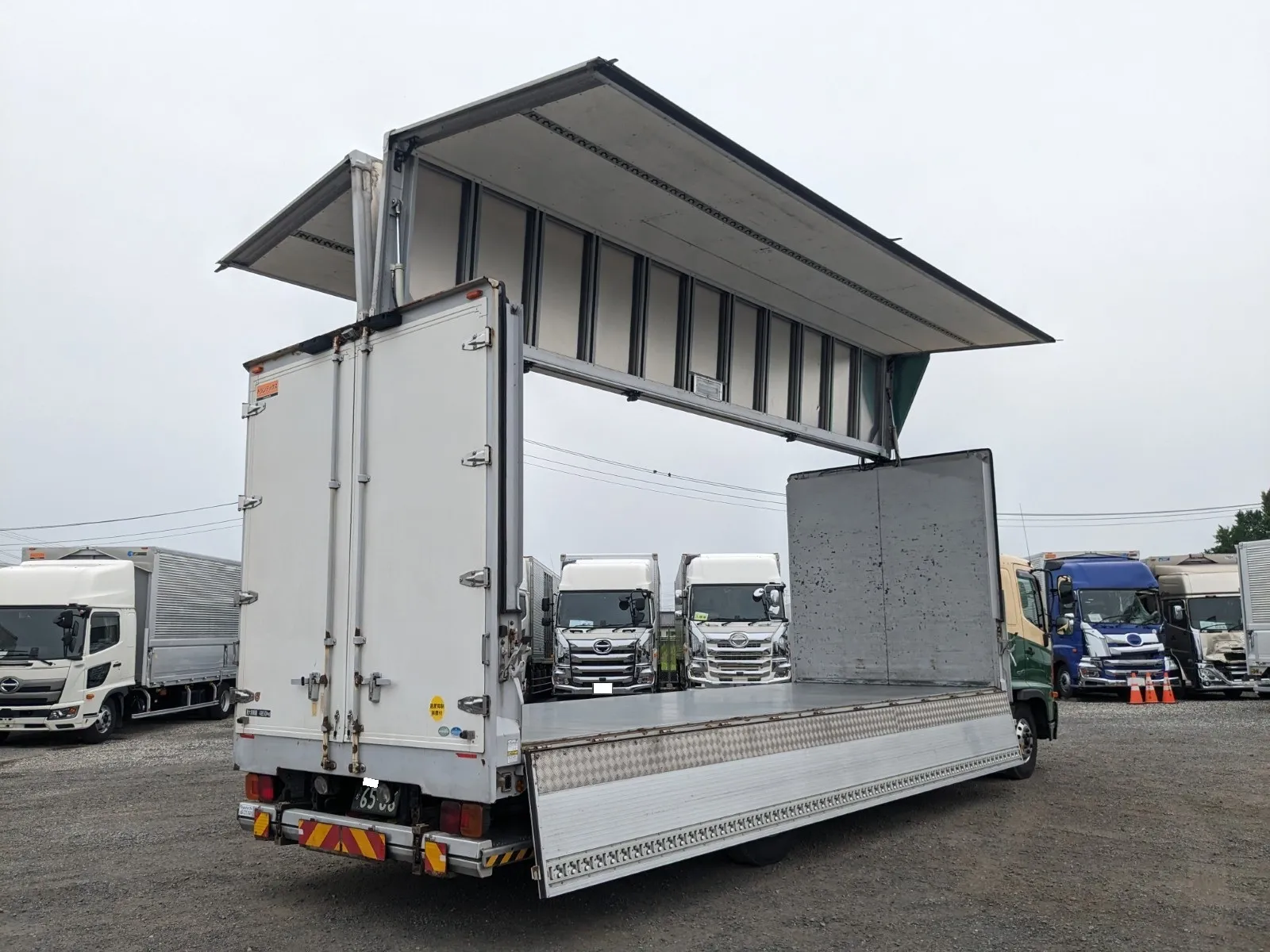 vehicle_image_20260703091741wBUI4b5gv0.webp