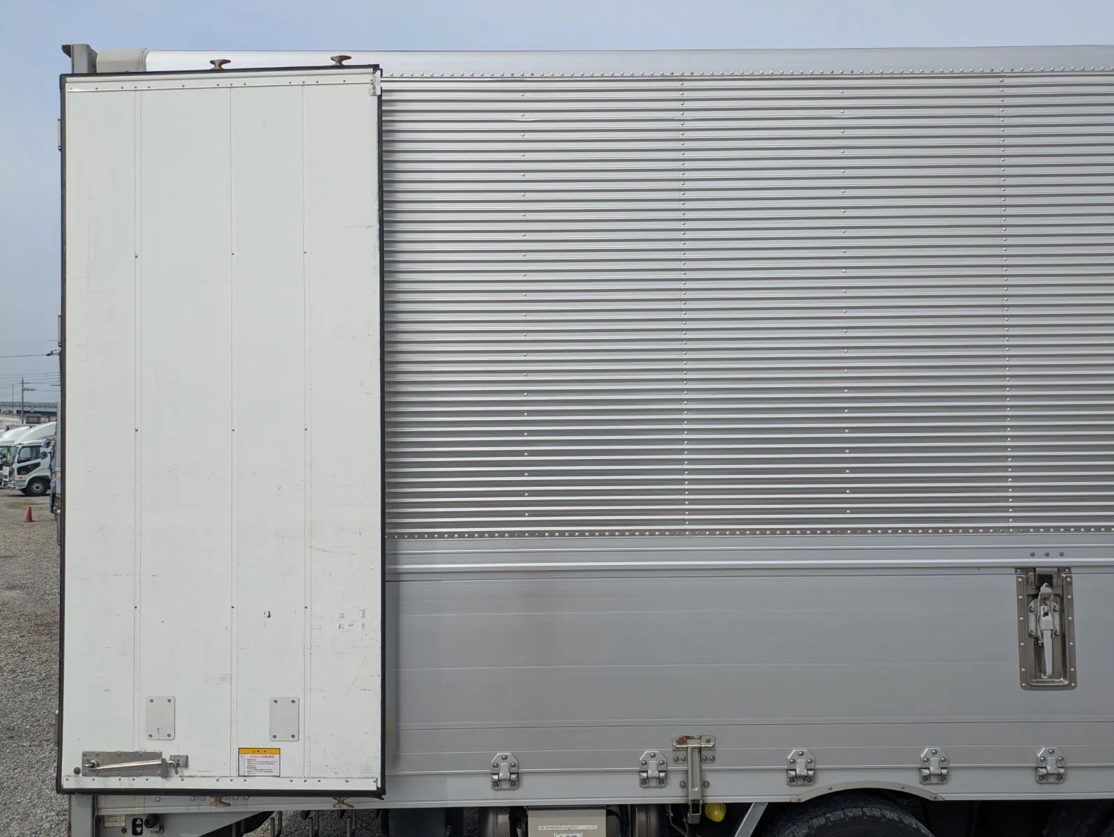 vehicle_image_20260701094645DA2VvNDeFV.webp