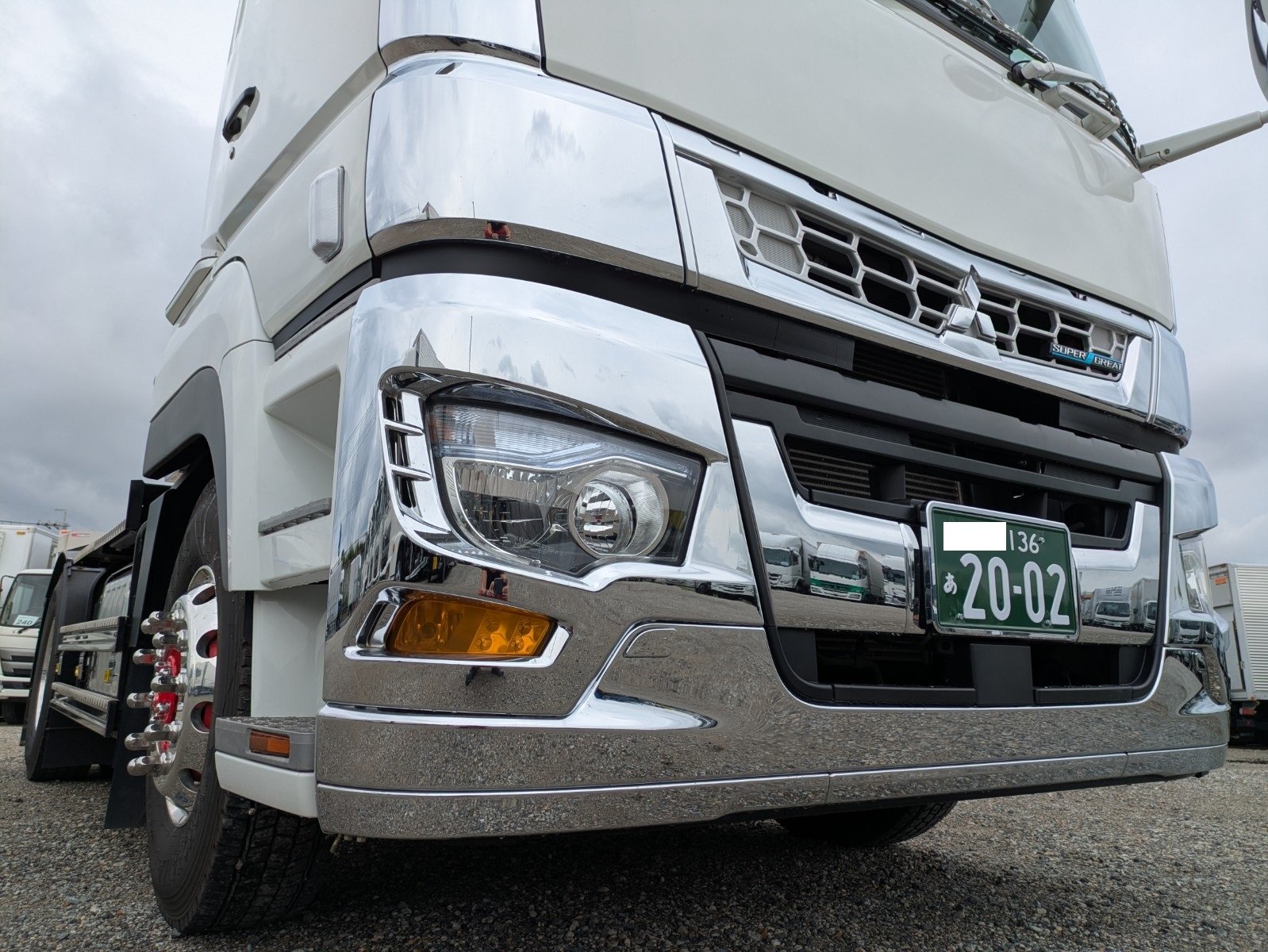 vehicle_image_20260612103742EwGS8XYTLO.jpg