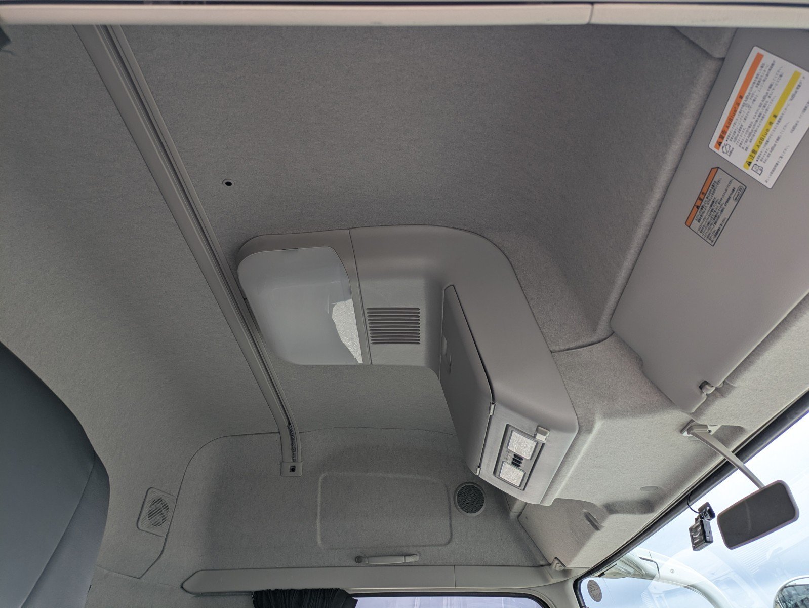 vehicle_image_20260612103742Hnuqc2htiG.jpg