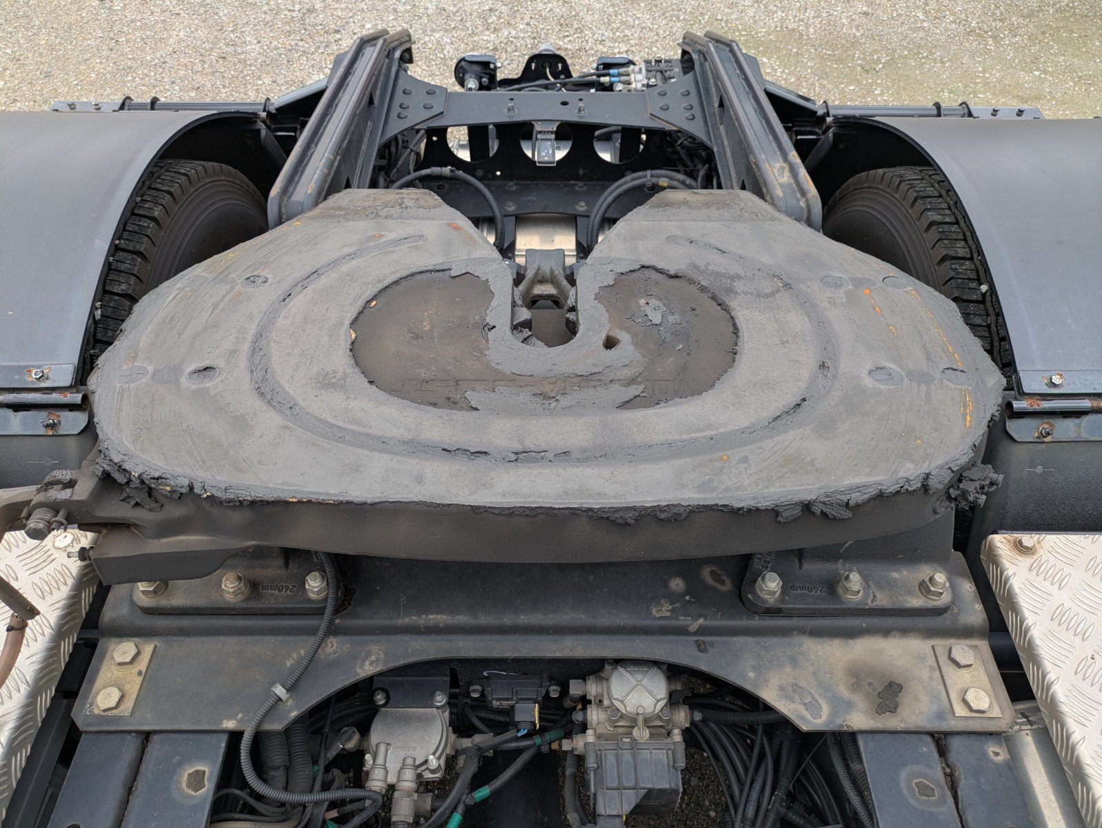 vehicle_image_20260612103742tJXCaBlzFe.jpg