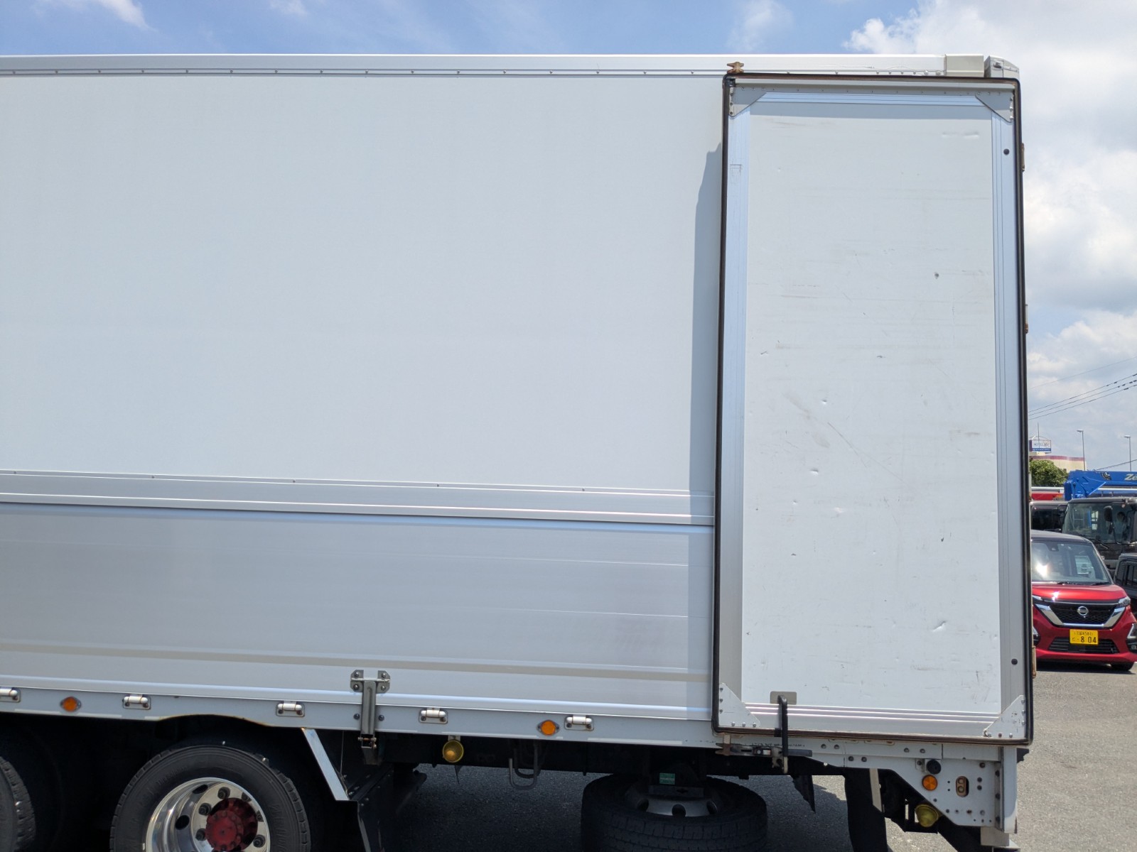 vehicle_image_202607141148146xaxFDgP1G.jpeg