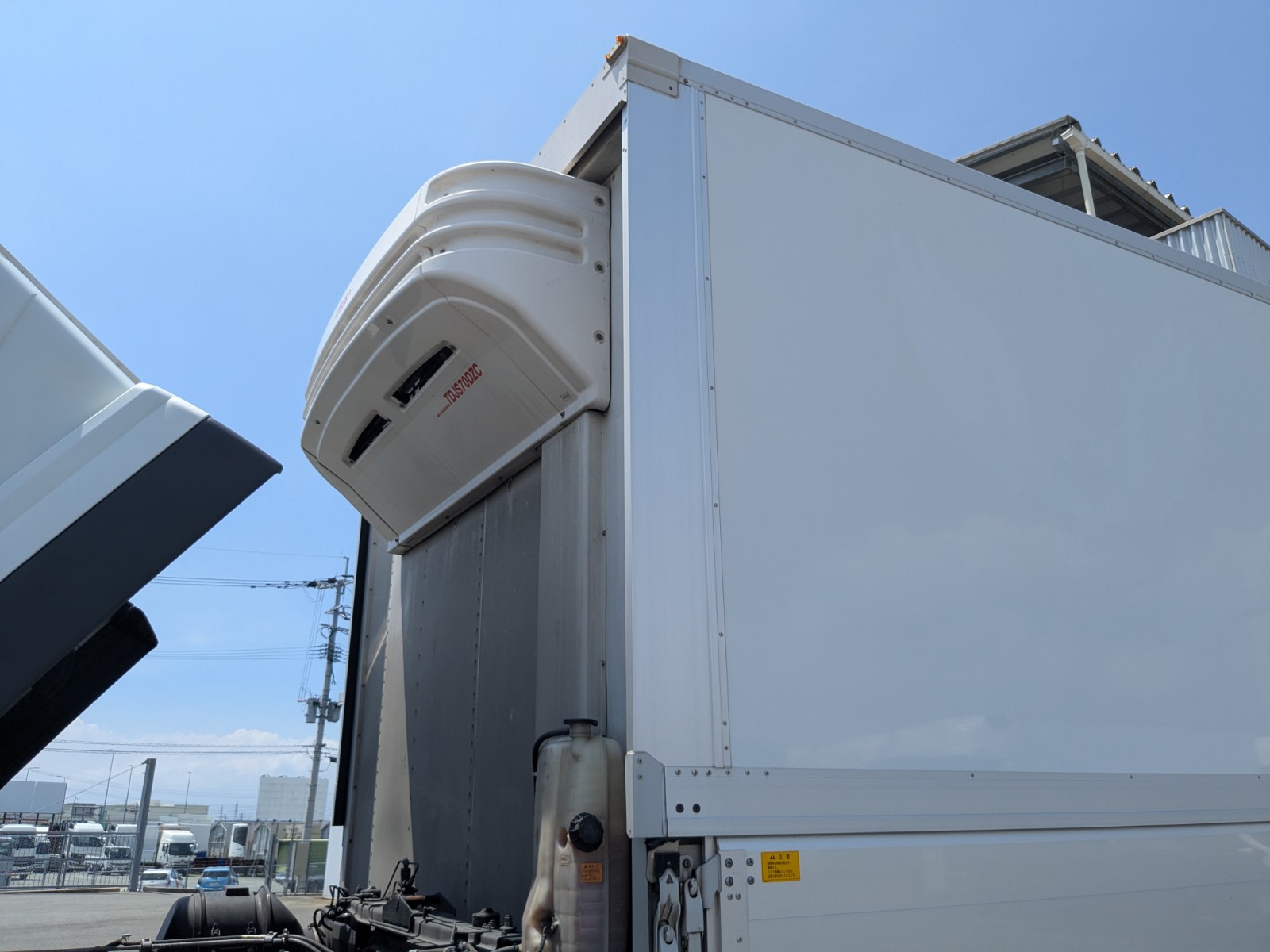 vehicle_image_20260714114816RzJZTpuIeg.jpeg