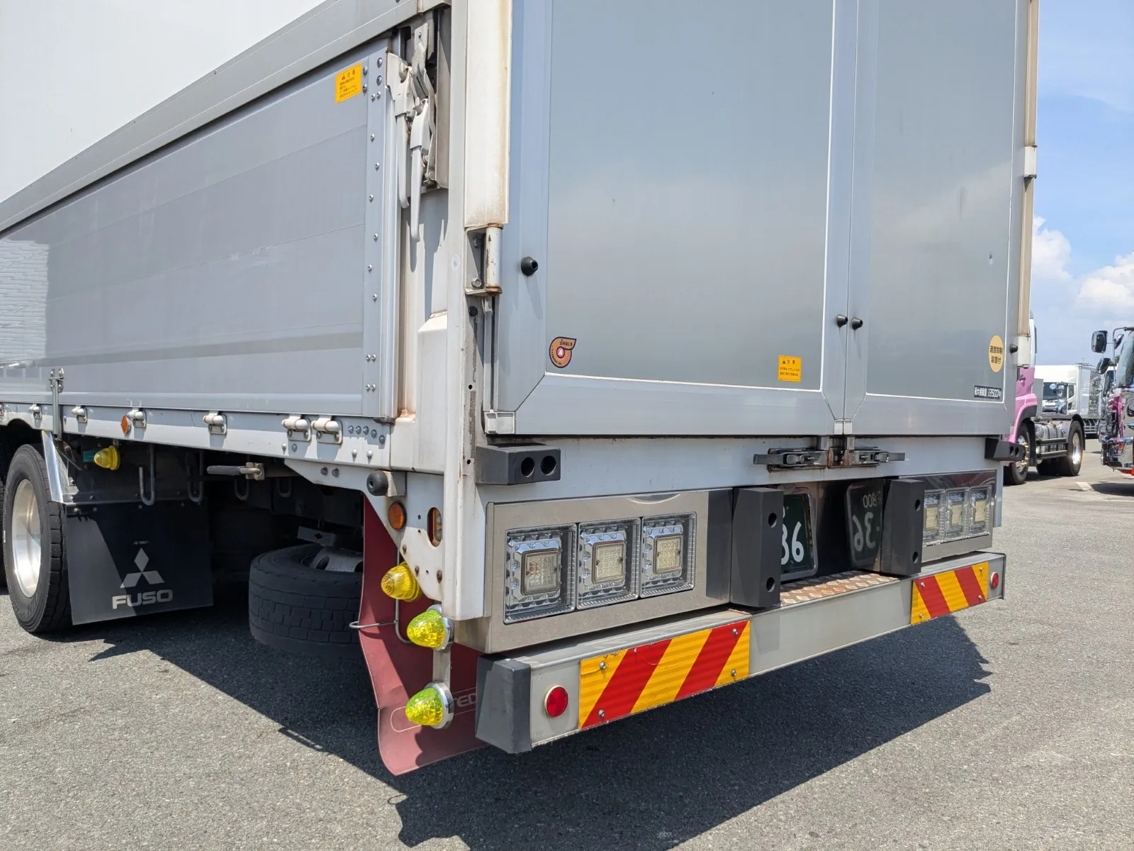 vehicle_image_20260714113815HV6TL3YUp6.webp