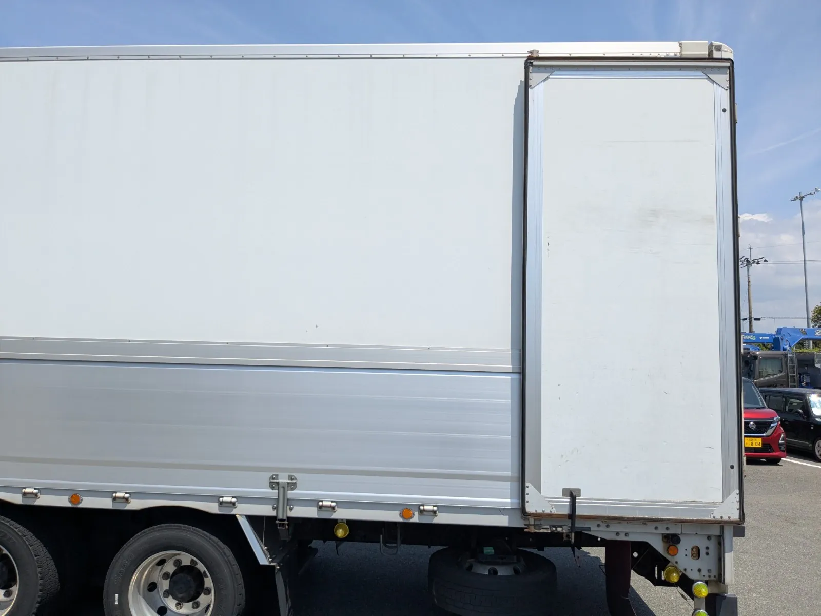 vehicle_image_202607141138162mfrjIS1AX.webp