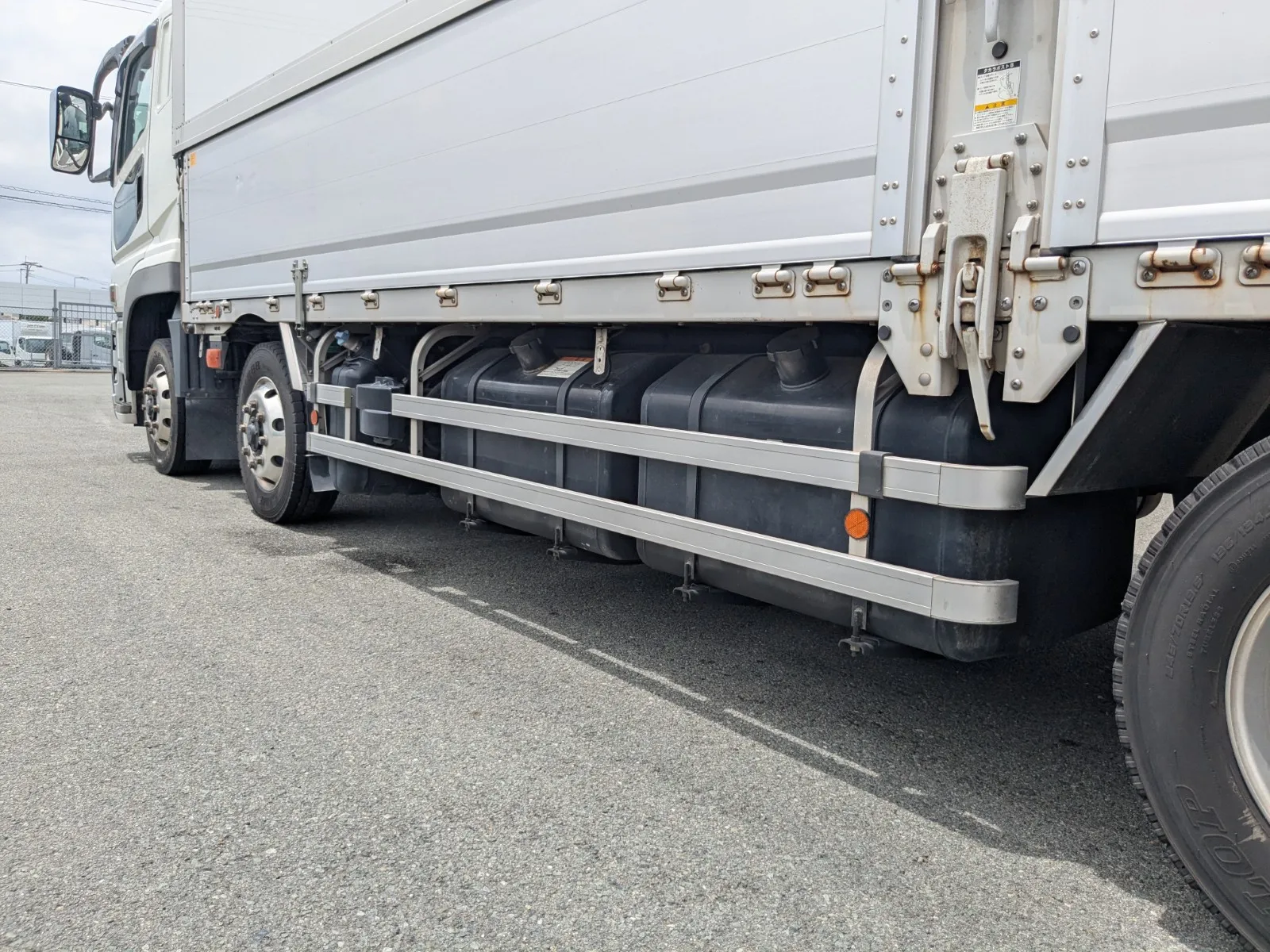 vehicle_image_20260716102552D6jNa4e6fJ.webp