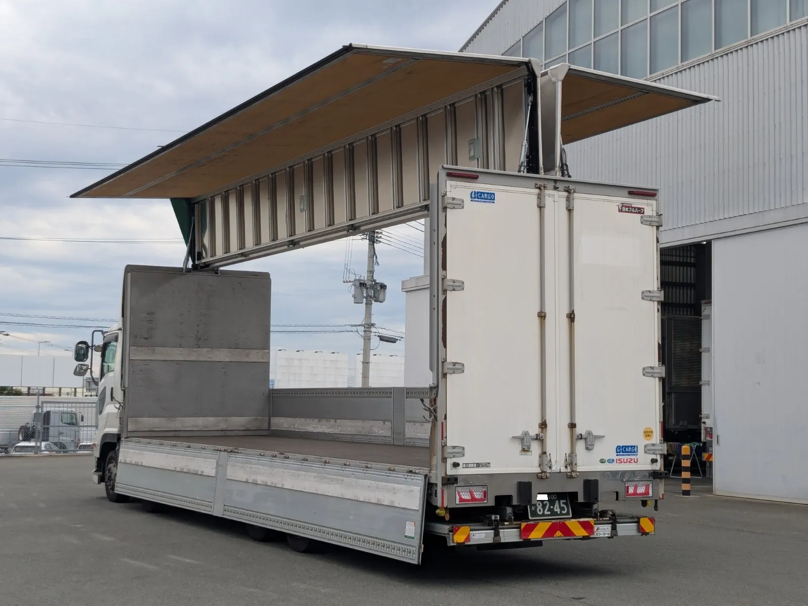 vehicle_image_20260619130820L9xLqDfoxk.webp