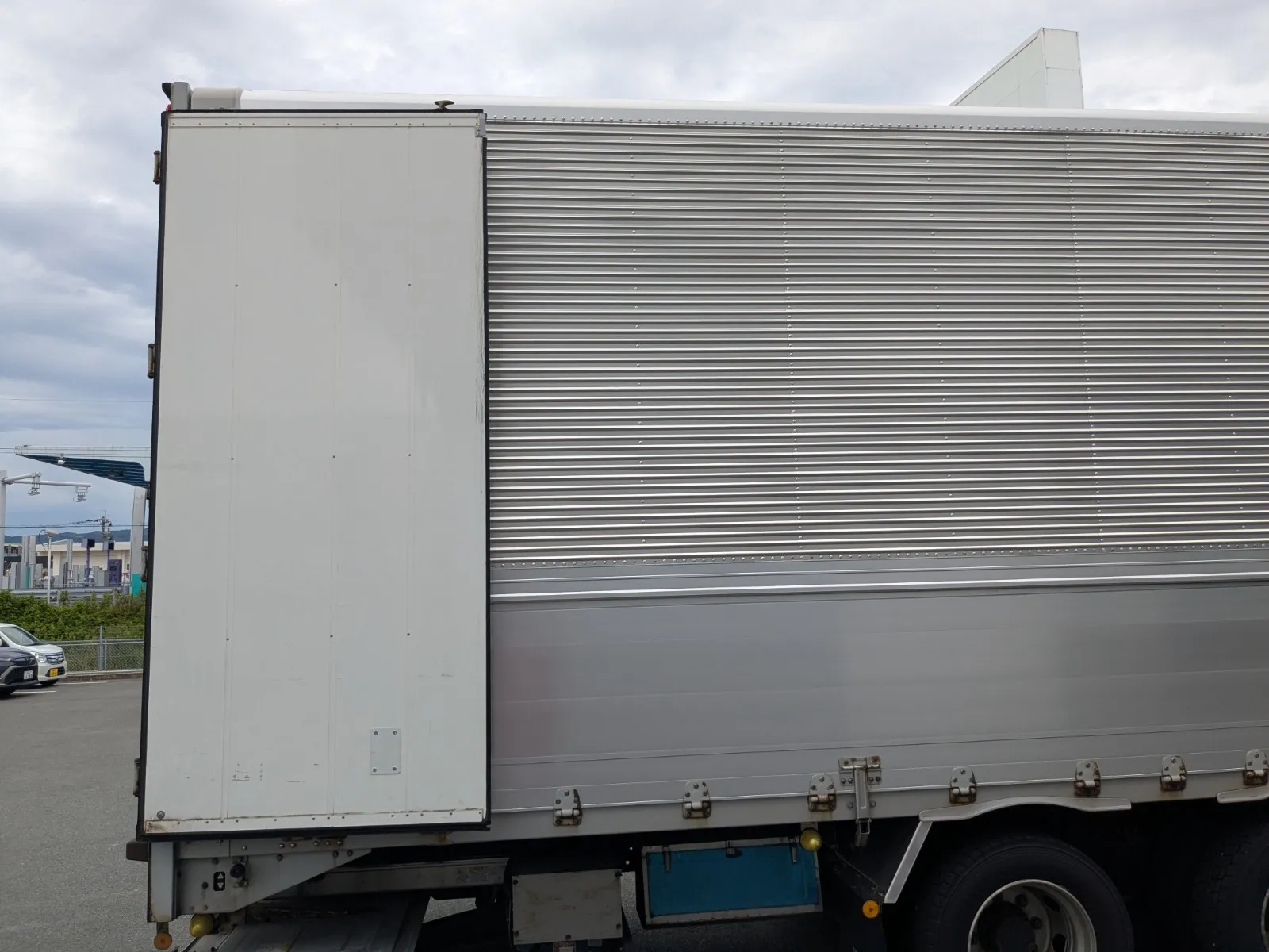 vehicle_image_20260619130820rzTOqBHixJ.webp