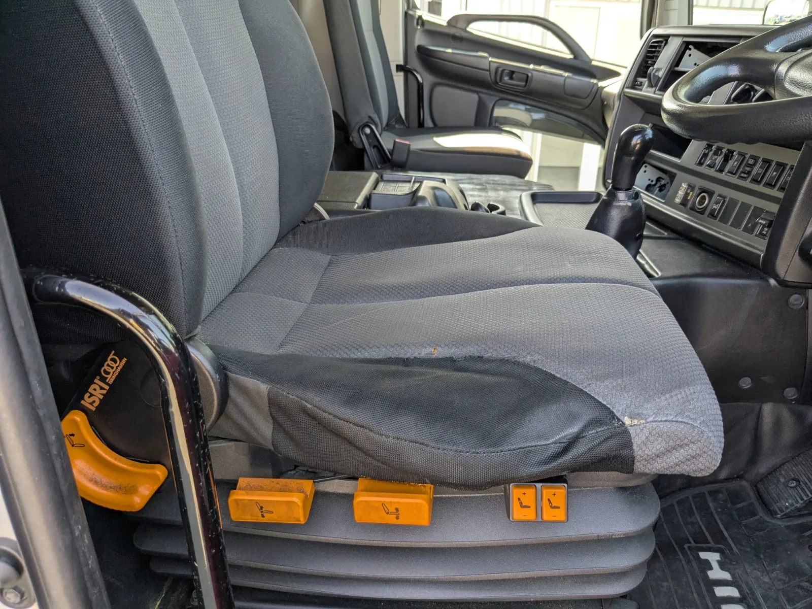 vehicle_image_202607091044409KQCfZnfFW.webp