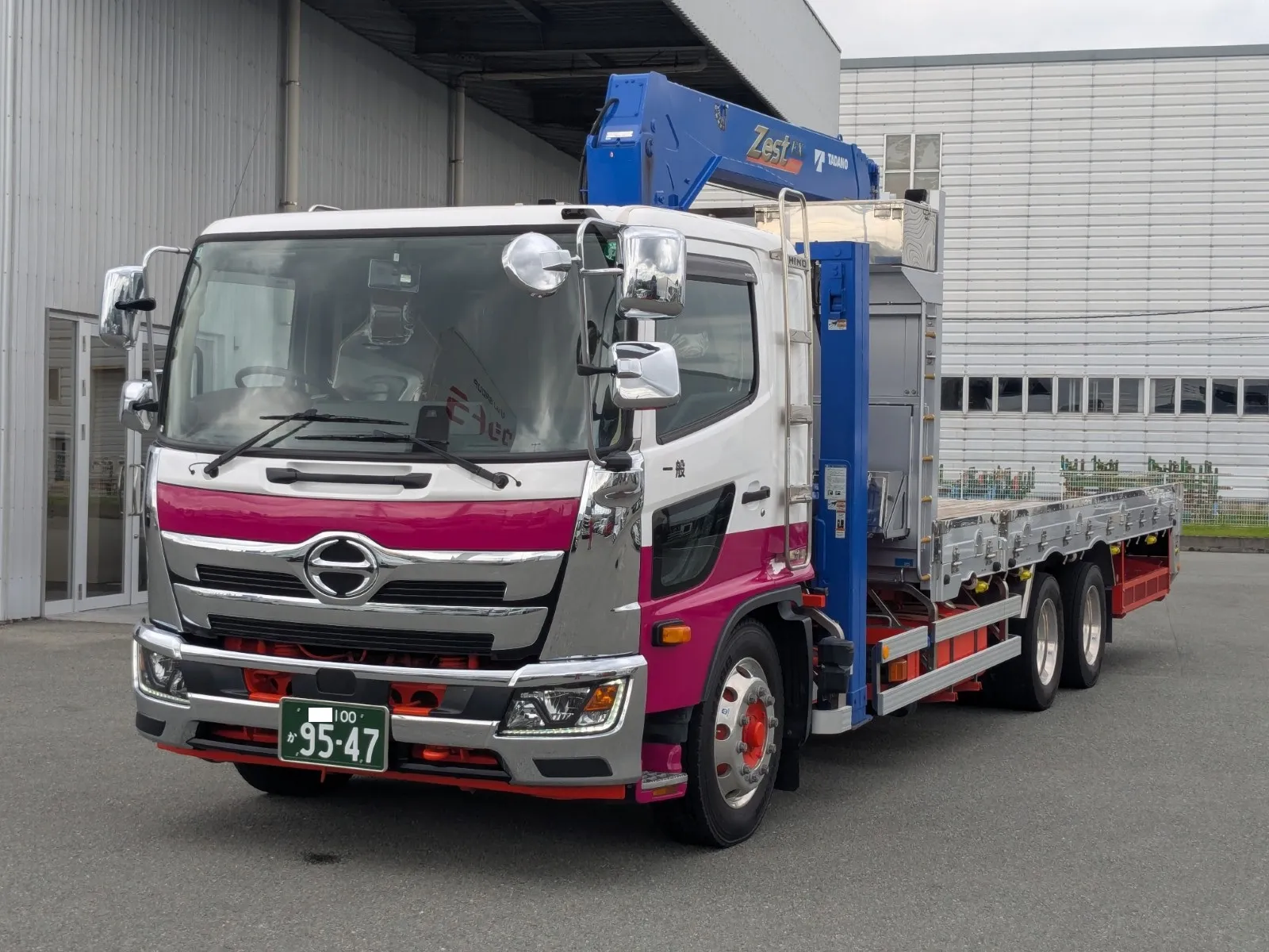 vehicle_image_202607031016138lzW3YWaVa.webp
