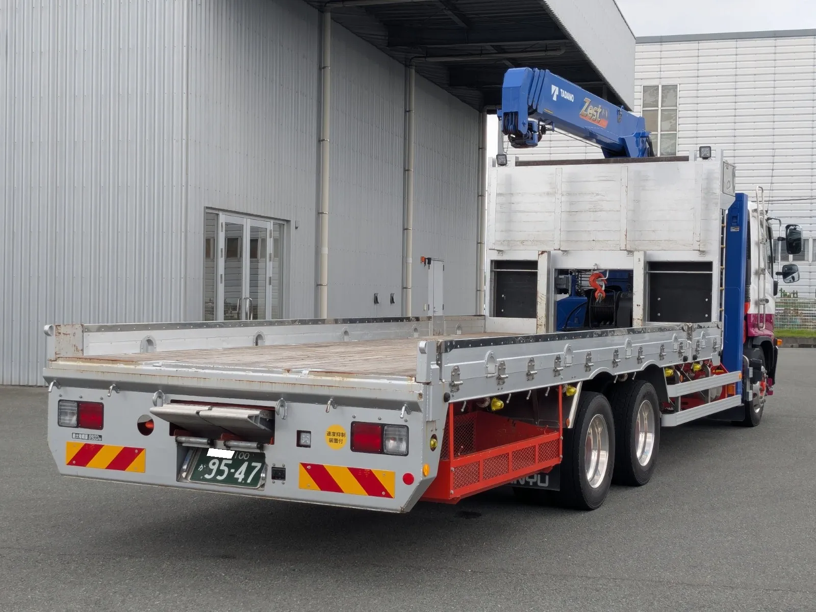 vehicle_image_20260703101614iMroa1xbqz.webp