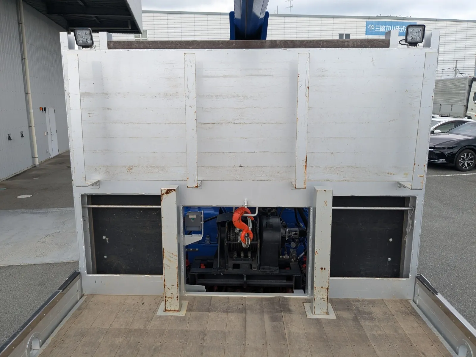 vehicle_image_20260703101620ajYLqJU1E2.webp