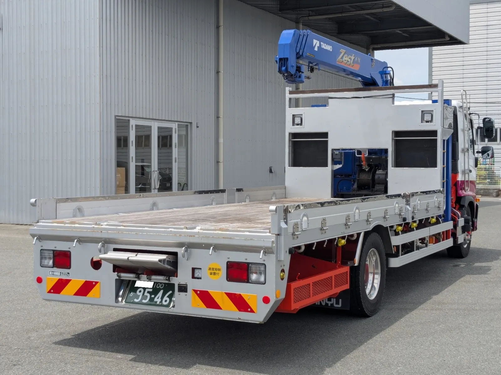 vehicle_image_20260704133526vNzoKr1bA2.webp