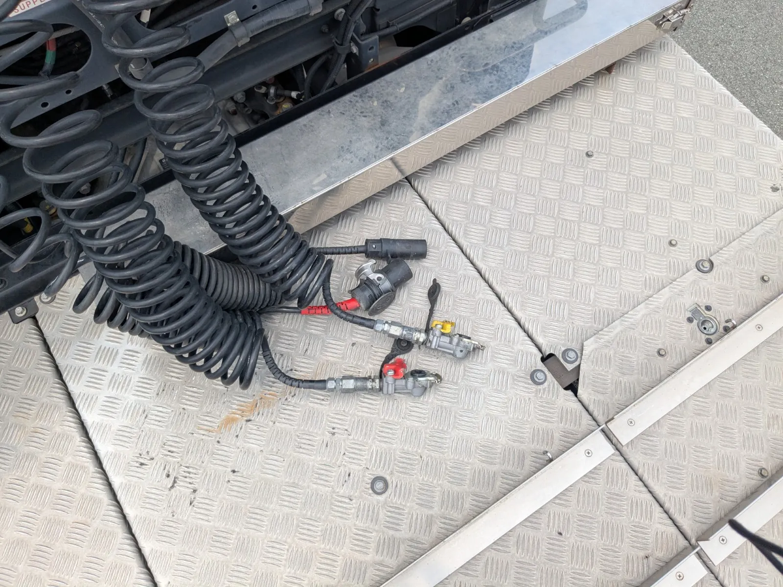 vehicle_image_20260704131805URk49Z4Yvt.webp