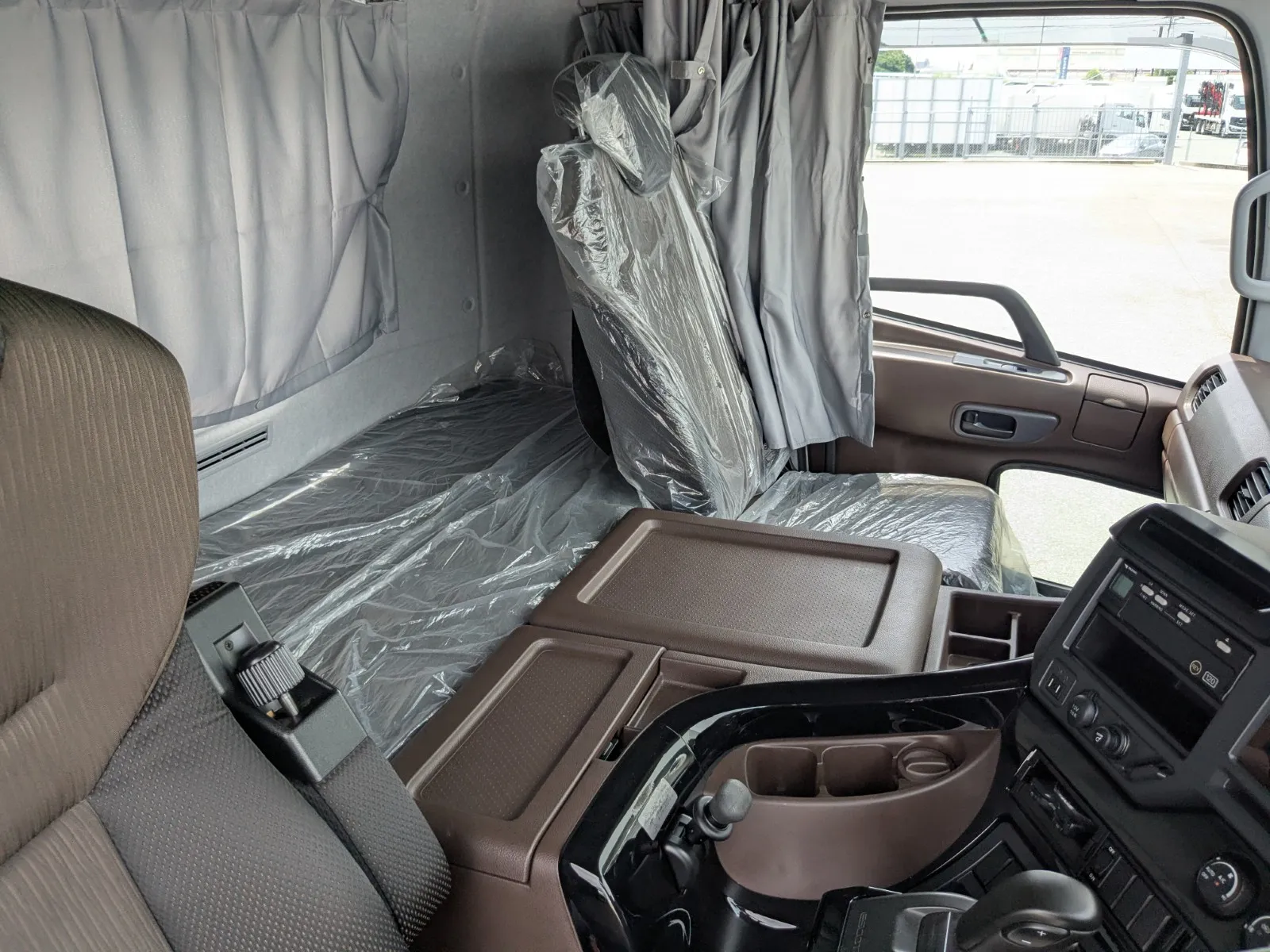vehicle_image_20260704131806x4rxua6kUR.webp