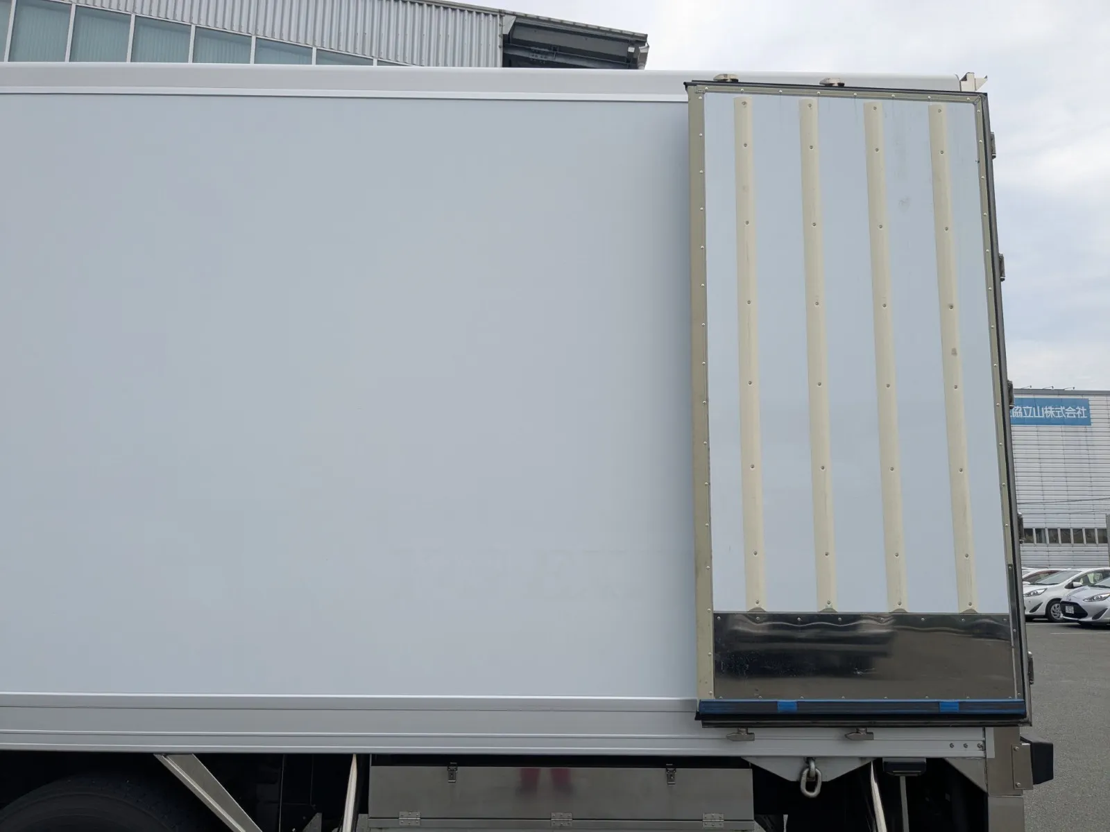 vehicle_image_20260704135151Wwx3ehc3Cw.webp