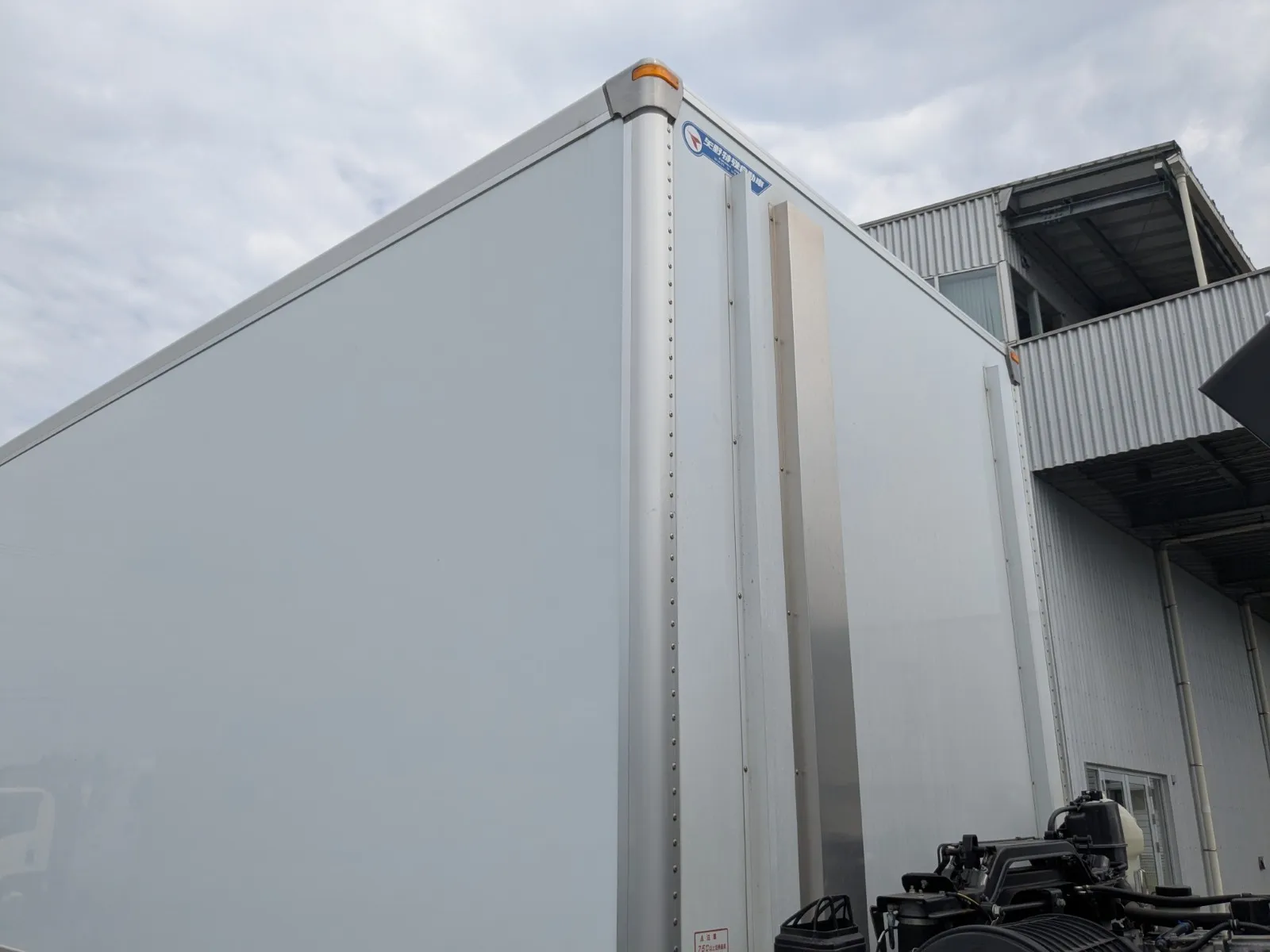 vehicle_image_20260704135208d0YH8GdL1O.webp