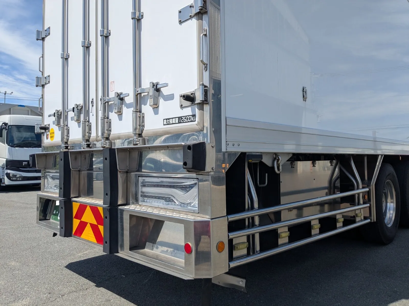 vehicle_image_20260730094753kc3vVpMuao.webp