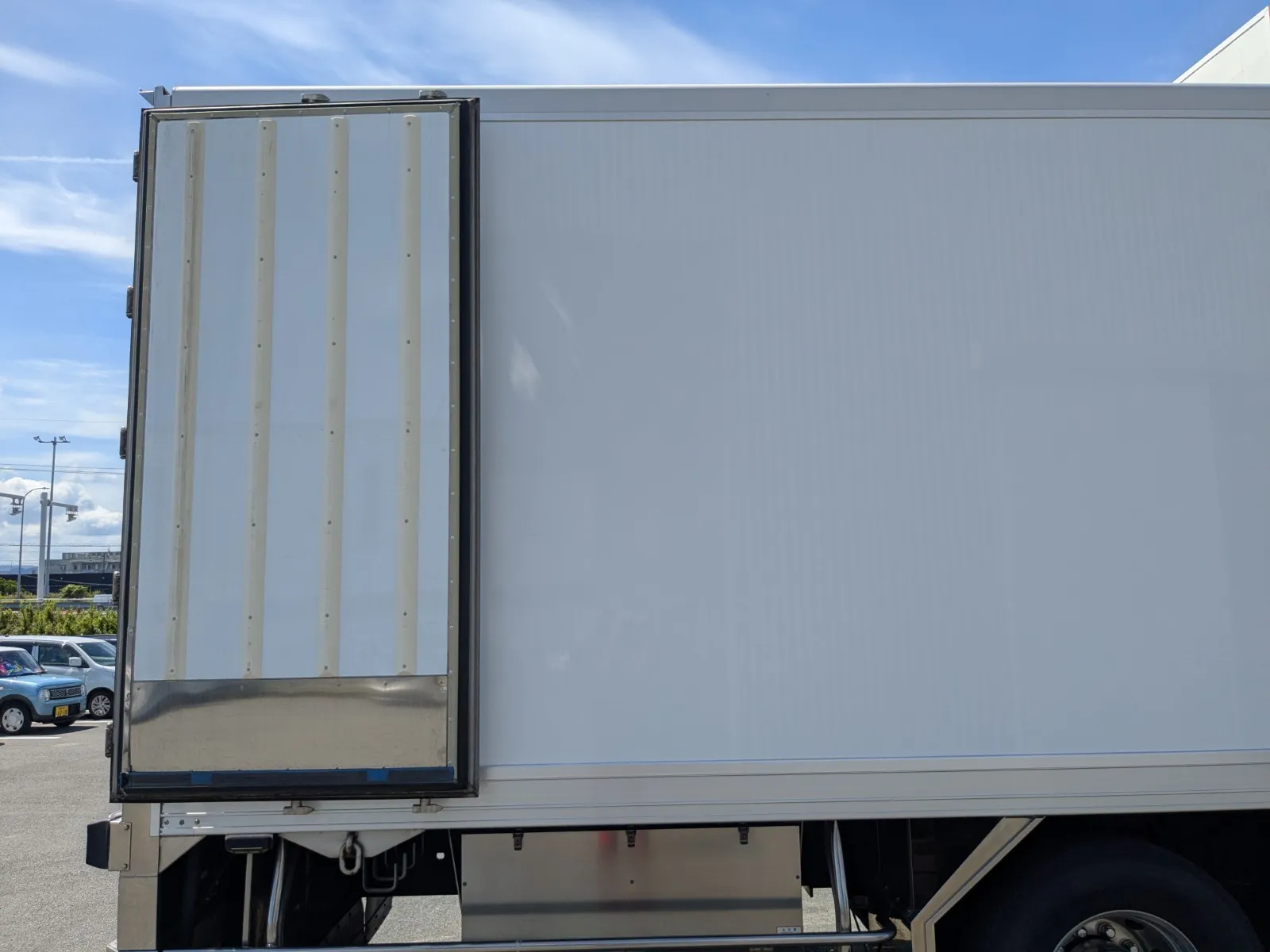vehicle_image_20260730094800i07oE7rvVJ.webp