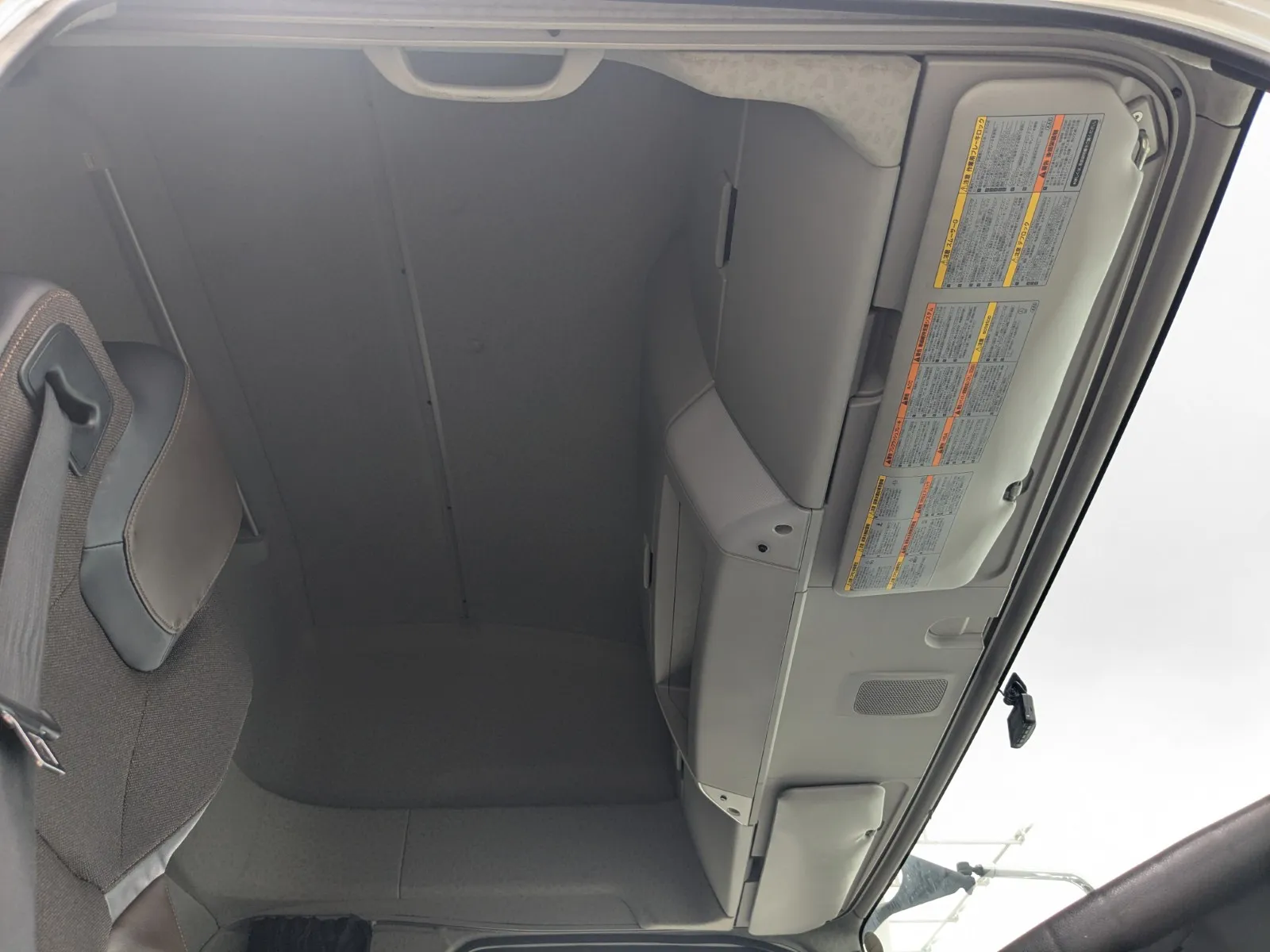 vehicle_image_20260703095359wn7XmWLDx5.webp