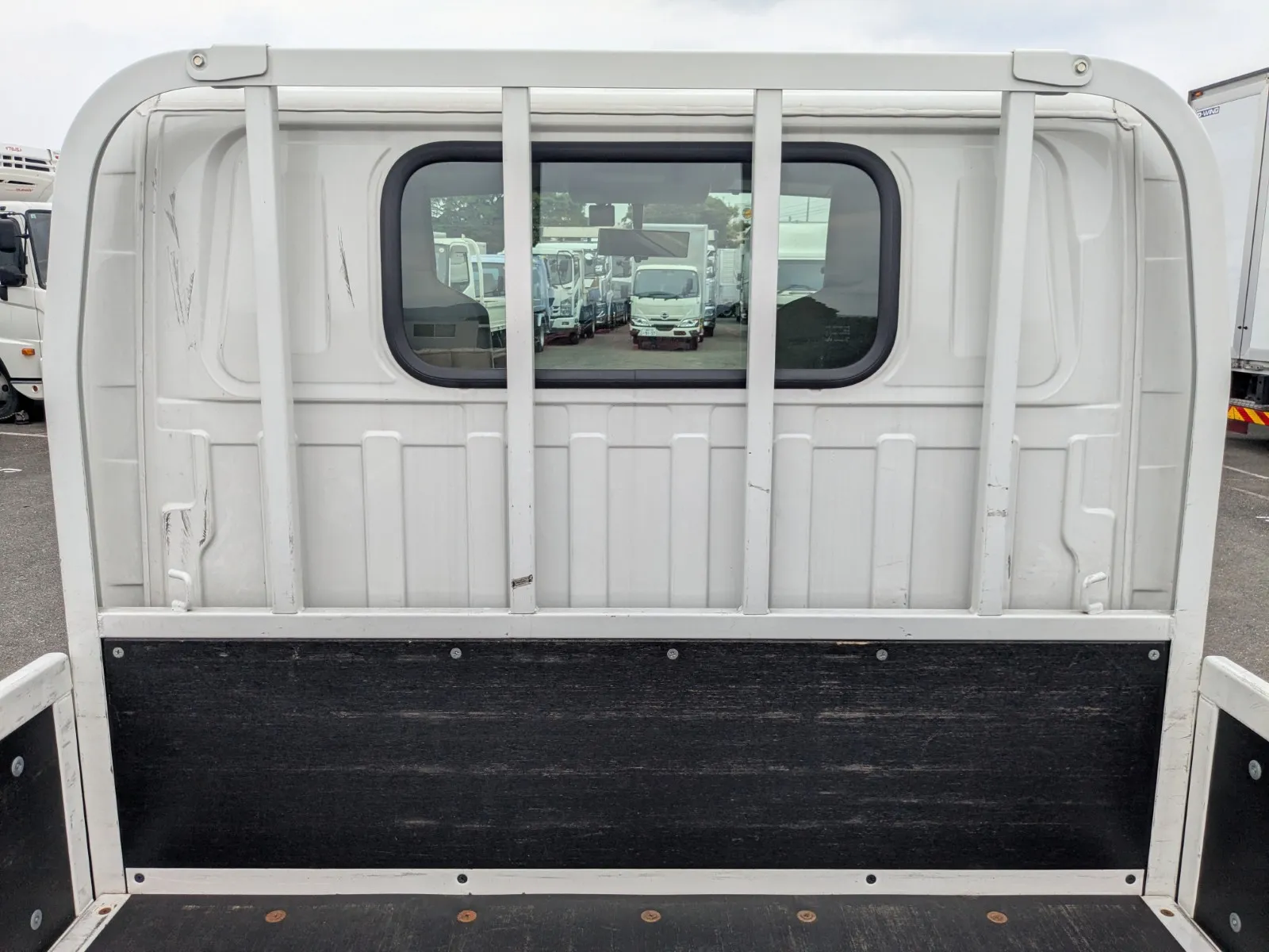 vehicle_image_20260702093348eiAfDXtj93.webp