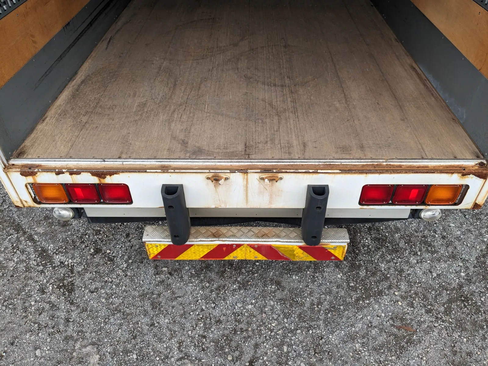 vehicle_image_202607071102468osy7HqXGs.webp