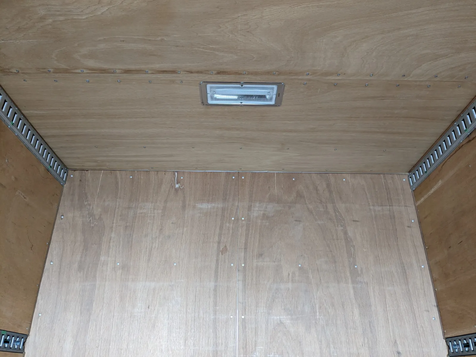 vehicle_image_202607071102487PEiyUxeZz.webp