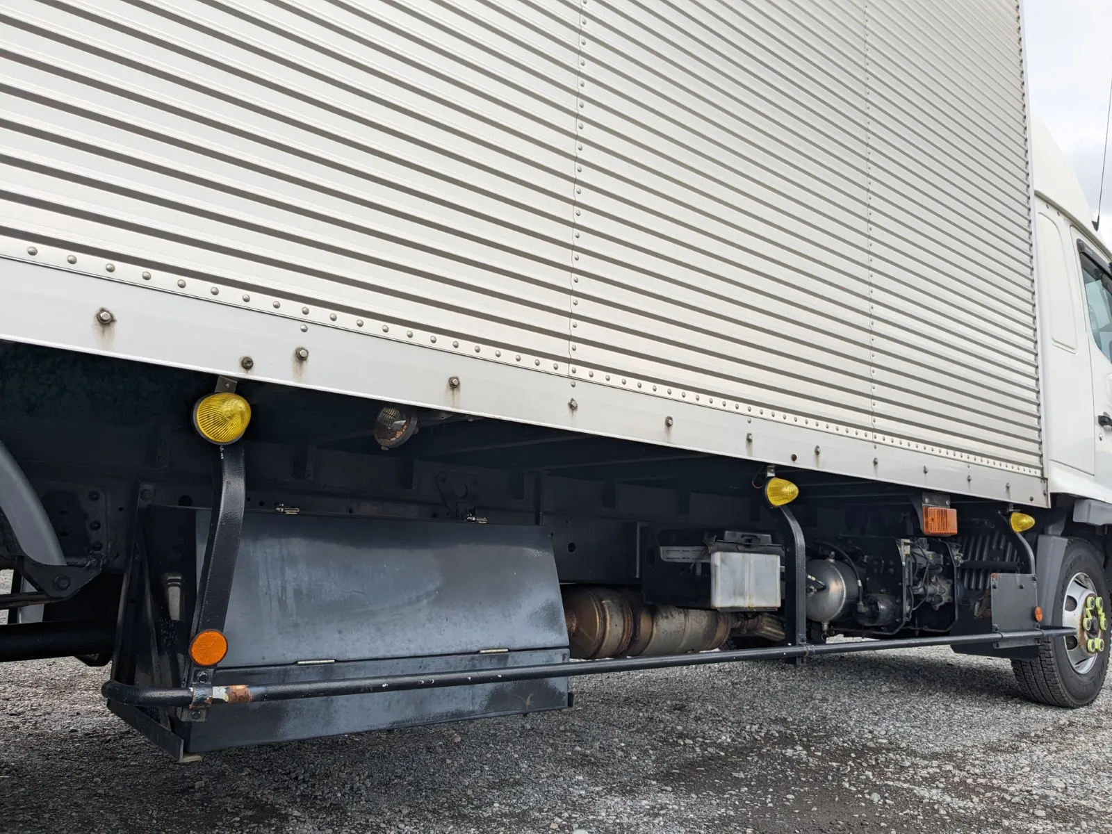 vehicle_image_20260707110254vm5iSIzmej.webp