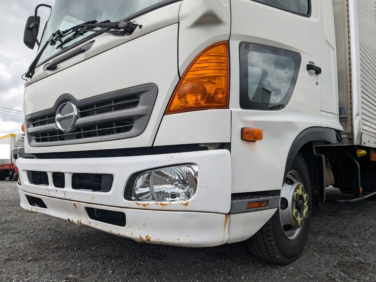 vehicle_image_20260707110300IrqNTMjI6W.webp