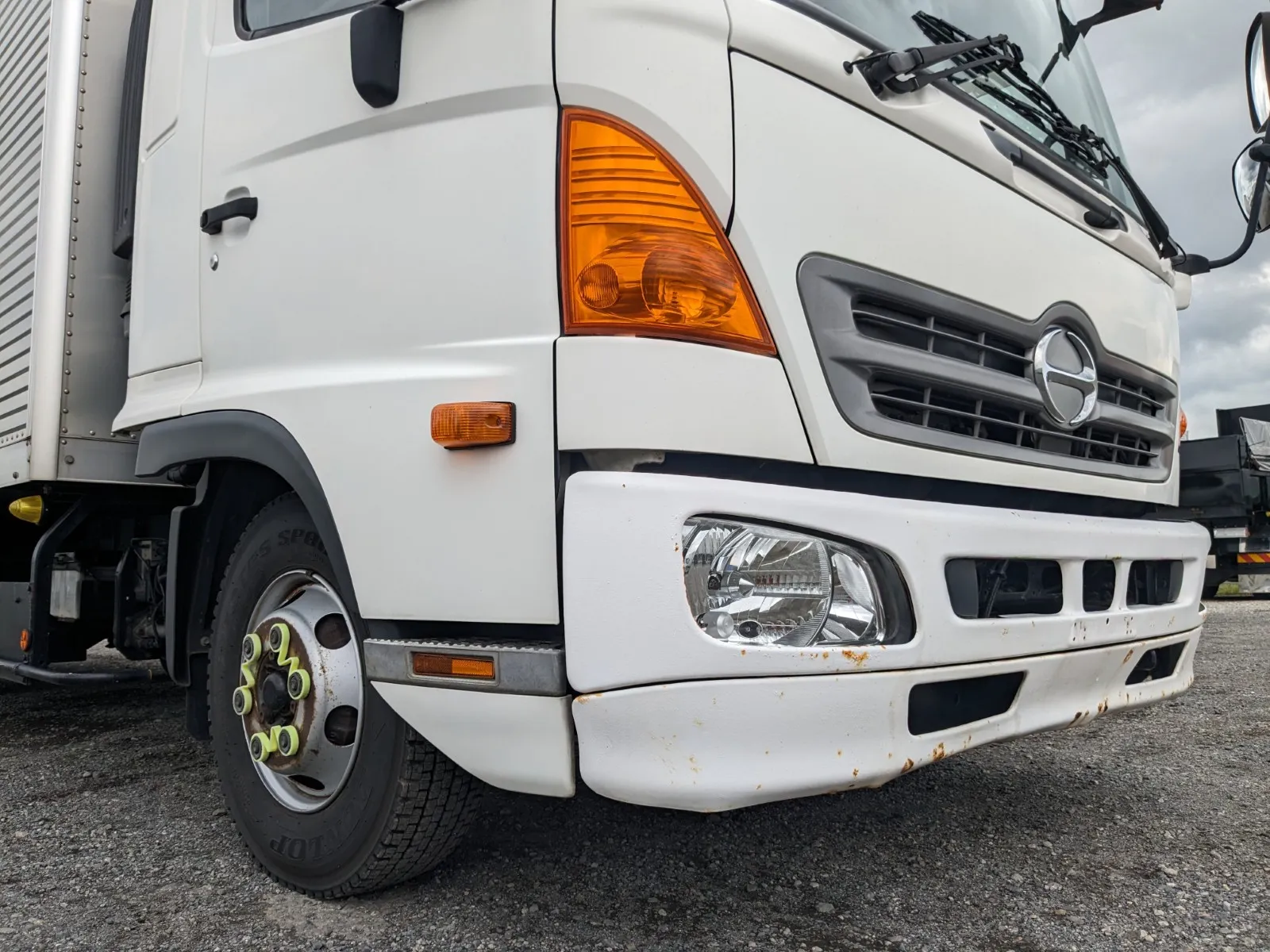 vehicle_image_20260707110300qTU9XimLUs.webp