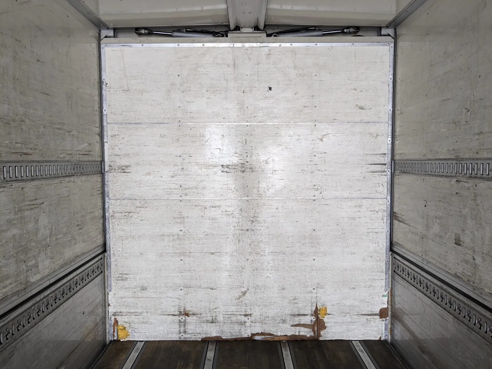 vehicle_image_20260707104853jCzb1Auugs.webp