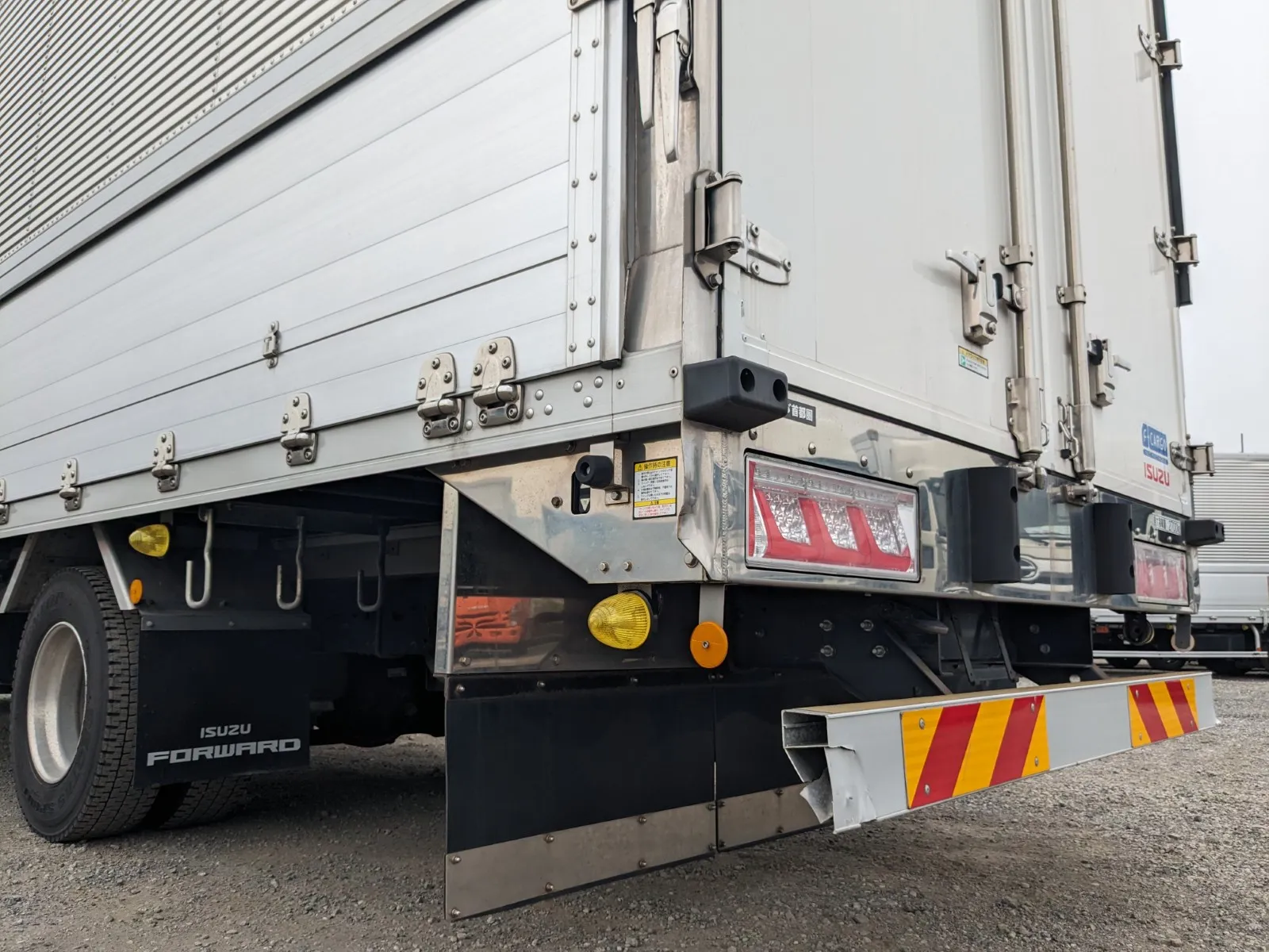 vehicle_image_20260703092227HjCjWPoW5C.webp