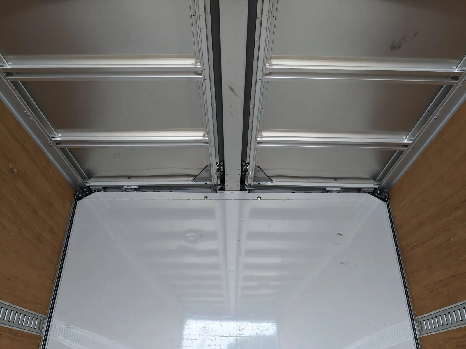 vehicle_image_20260703092230SK4al7zx4H.webp